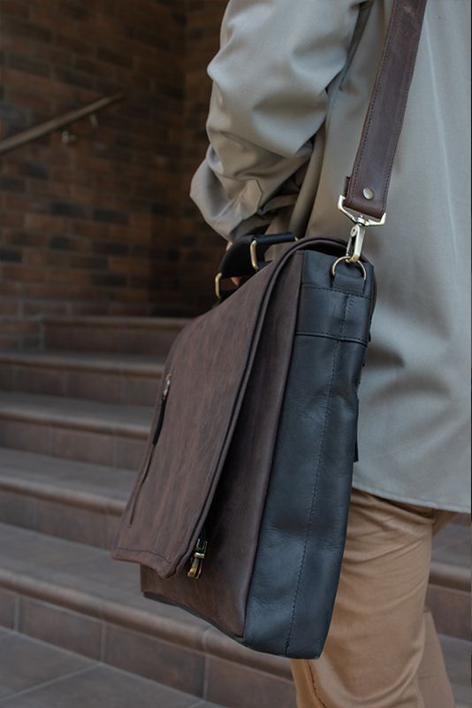 Handmade Genuine vintage leather bag. Business leather messenger bag Size ONE SIZE - 2 Thumbnail