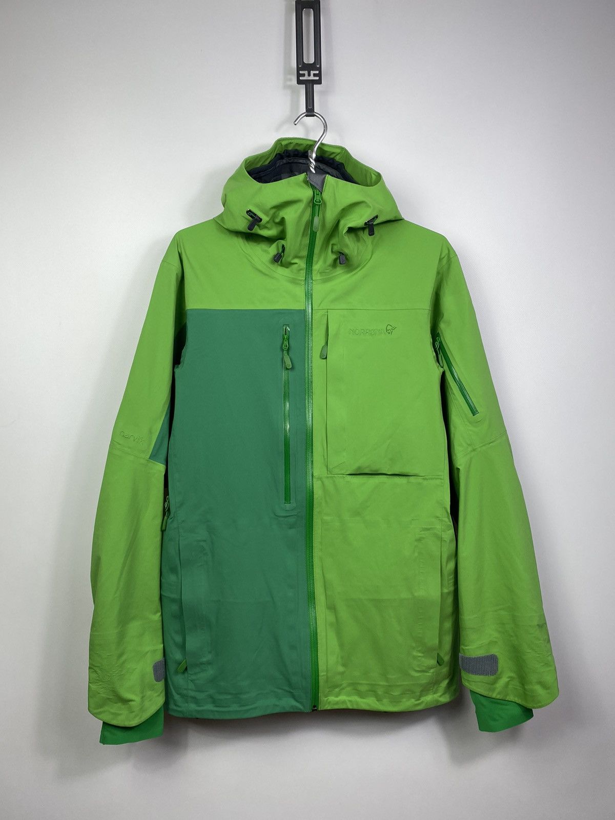 ノローナnarvik ゴアテックス　Sサイズ ノローナnarvik ゴアテックス Sサイズ ノローナnarvik