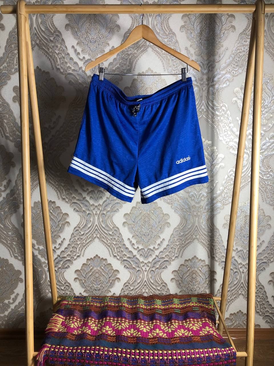 Adidas Vintage Adidas Original Equipment Retro Soccer Shorts Y2K Size US 34 / EU 50 - 1 Thumbnail