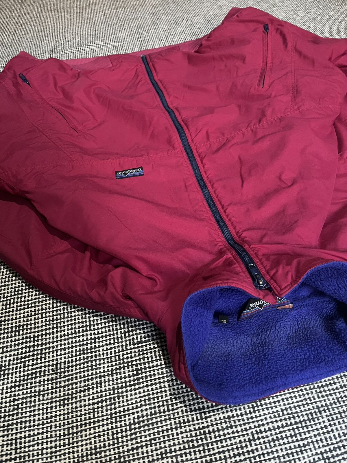 Patagonia Vintage Patagonia Bomber Jacket w/ Fleece Lining – Red – 90s Size US XL / EU 56 / 4 - 3 Thumbnail