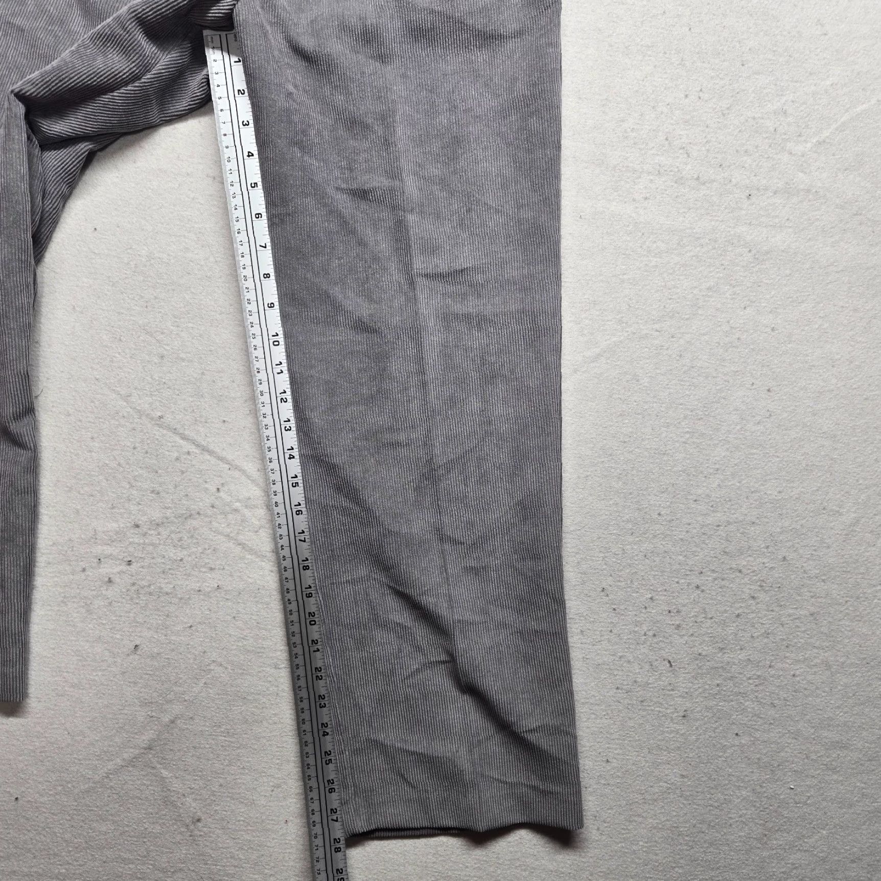 Vintage Alfred Dunner Womens Gray Stretch Waist Straight Leg Pants 12 US Made Career Dress Pants Womens Pants 12 Gray Straight Stretch Vintage No Size 34" / US 12 / IT 48 - 6 Thumbnail