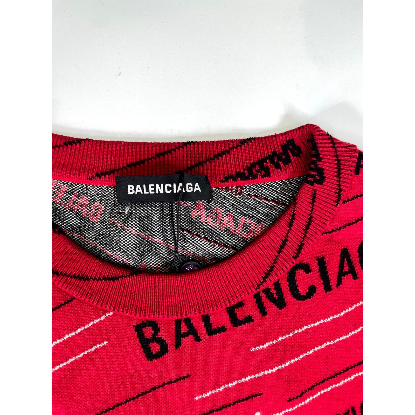Balenciaga Balenciaga Monogram Knit Red Sweater Size US S / EU 44-46 / 1 - 3 Thumbnail