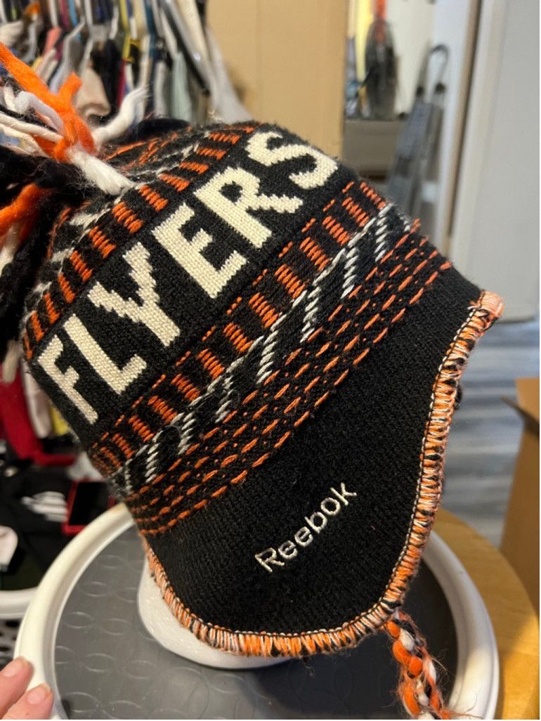 Reebok Men's Reebok Philadelphia Flyers Winter Classic Beanie Hat Size ONE SIZE - 4 Thumbnail
