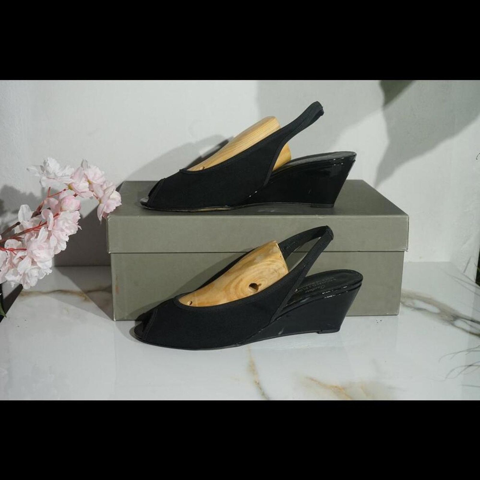 Other Couture Robert Pliner Sling low wedge Heel Pump Size US 7.5 / IT 37.5 - 1 Thumbnail