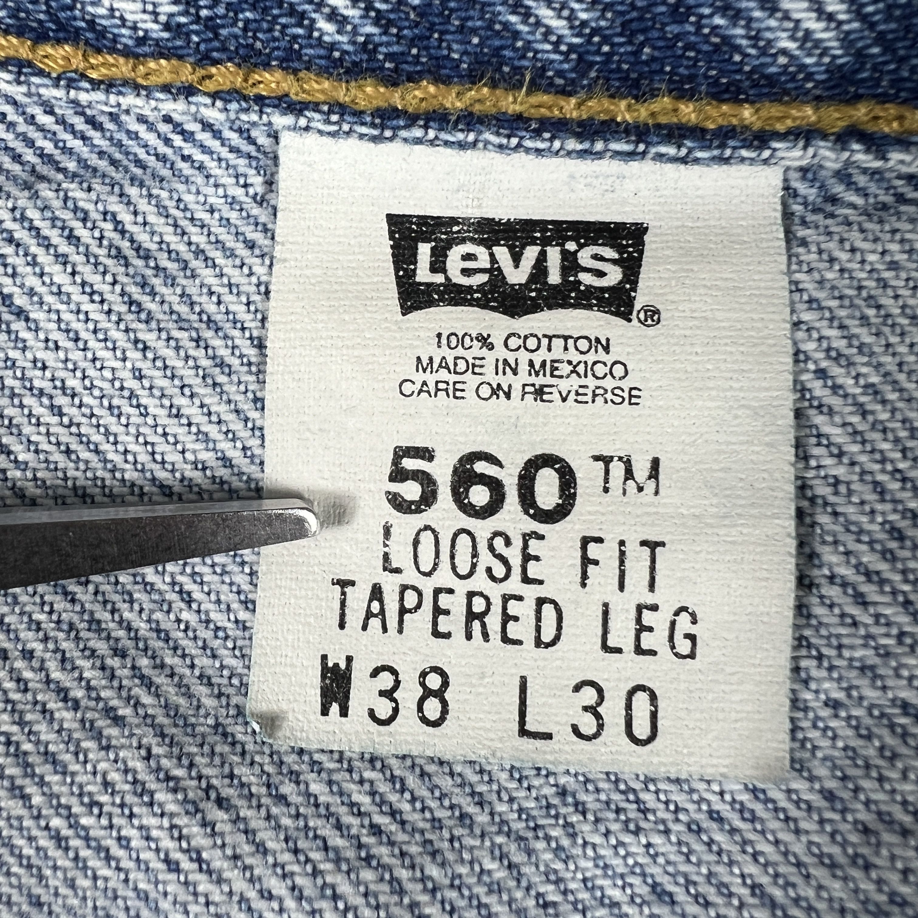 Levi's × Vintage Y2K Levi's Jeans 560 Loose Tapered Light Blue Faded Denim Size US 38 / EU 54 - 10 Thumbnail
