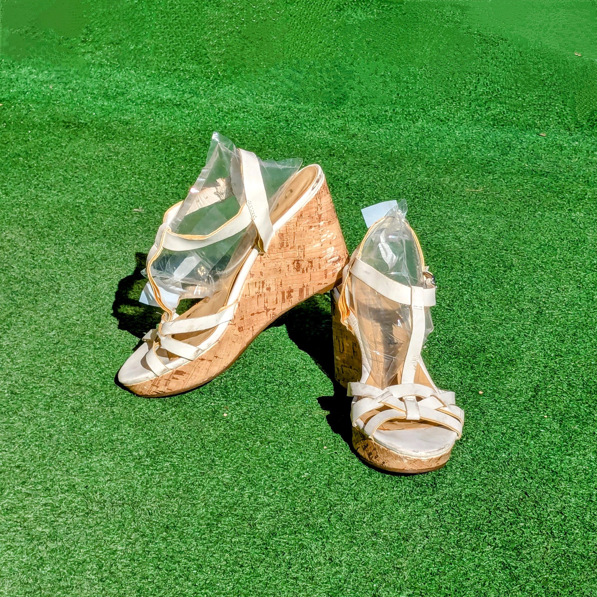 Other Unisa Kelsie Platform Cork Heel Wedge Strap Sandal Shoes Size US 6 / IT 36 - 1 Thumbnail
