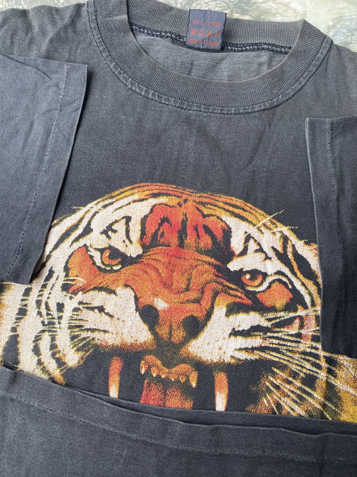 Other SHOW & STAR “Tiger / The Quest to Be Free” Double-Sided Tee Size US L / EU 52-54 / 3 - 3 Thumbnail