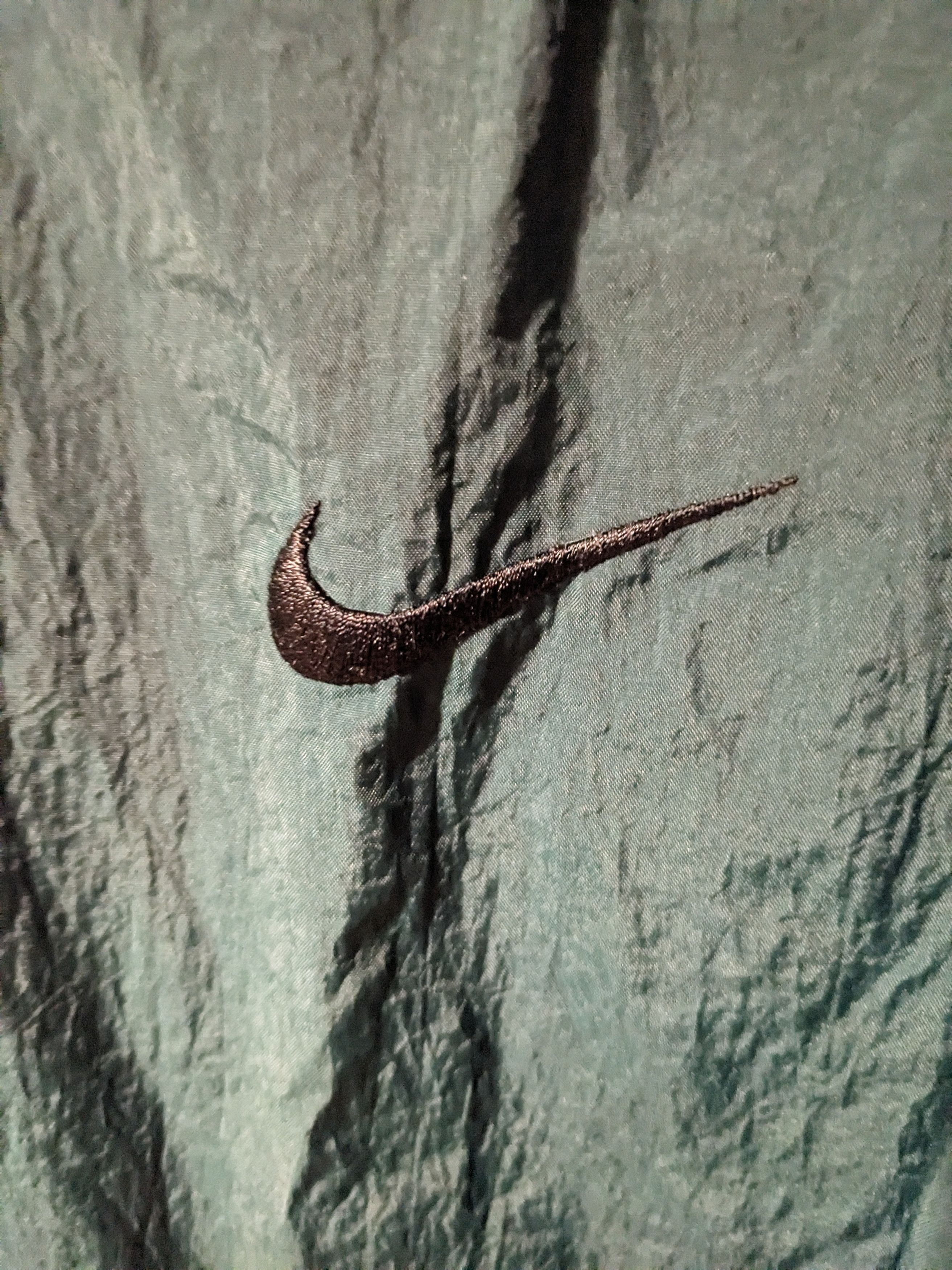 Nike × Vintage Vintage 90s Nike Mini Swoosh Essential X-Large Windbreaker Size US XL / EU 56 / 4 - 2 Thumbnail