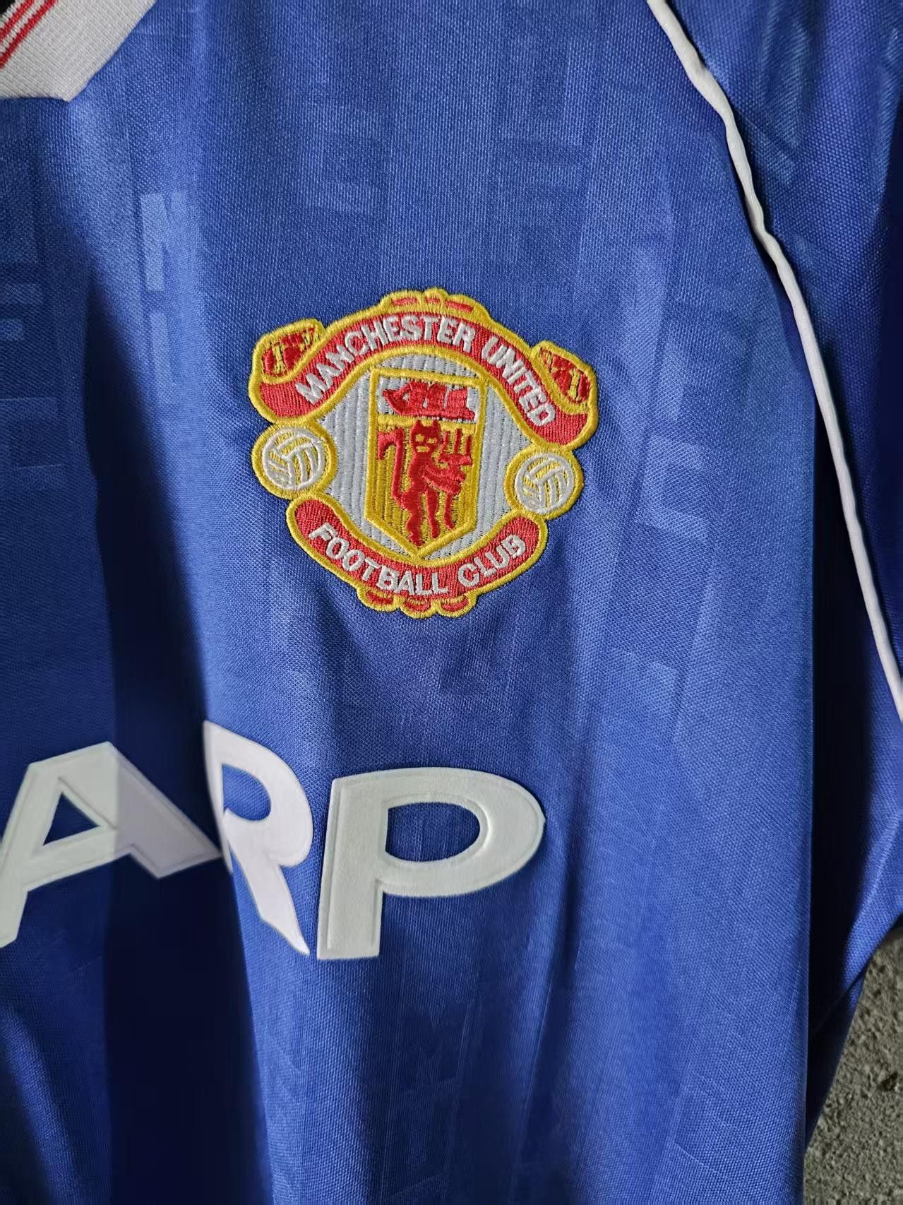 Other Vintage 1988 1989 Manchester United Jersey Size US S / EU 44-46 / 1 - 3 Thumbnail