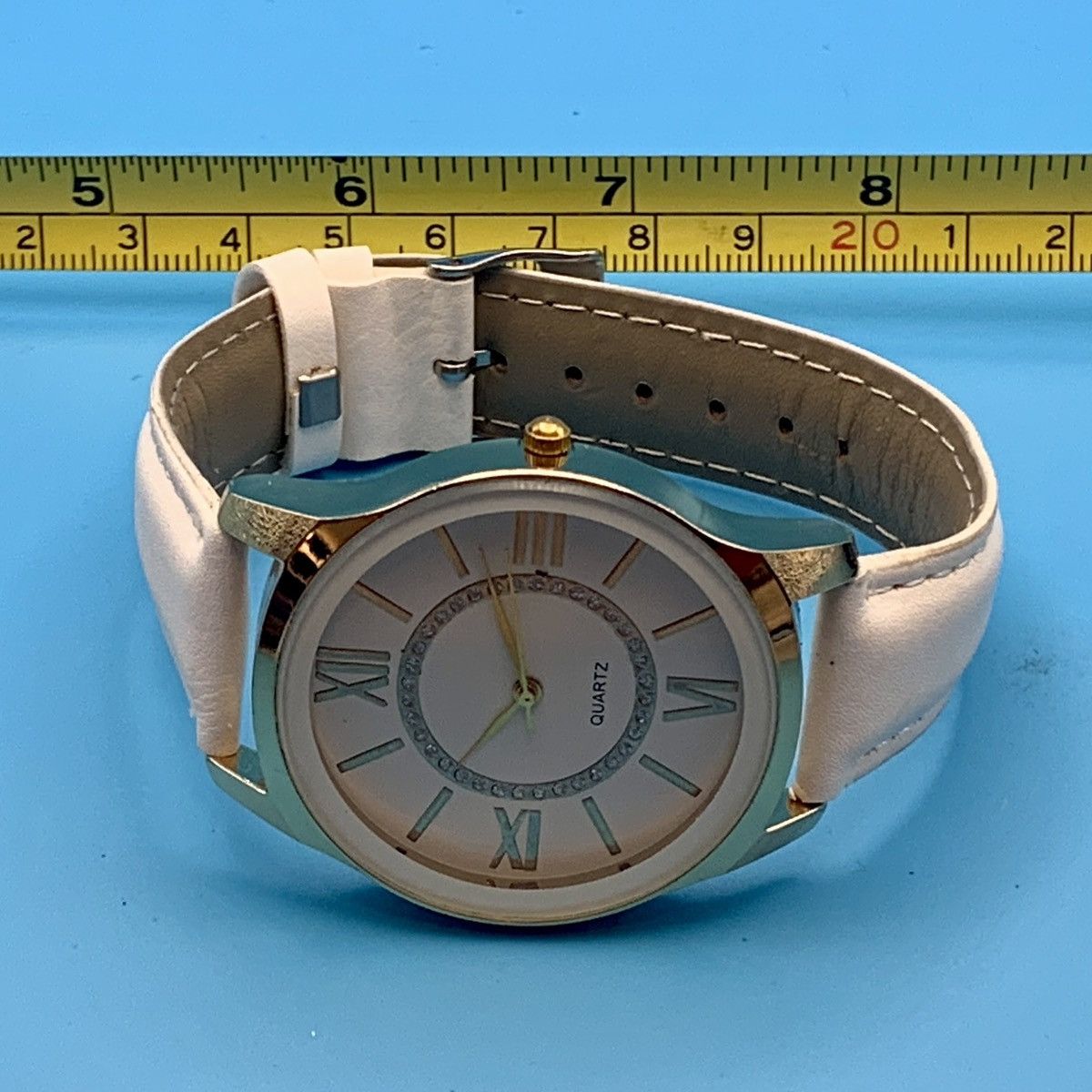 Other Women’s Fashion Quartz Wristwatch Crystals Works New Battery Size ONE SIZE - 12 Thumbnail