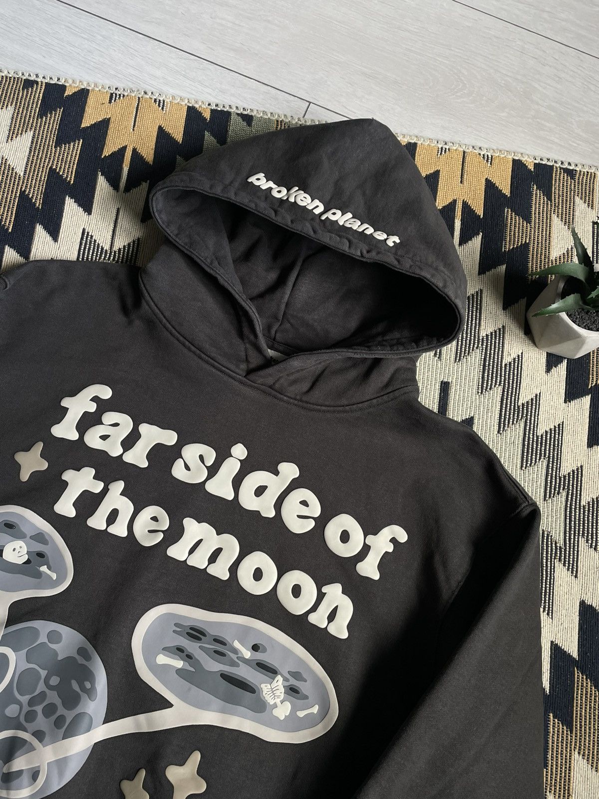 Other Broken Planet “far side in the moon” Hoodie Size US M / EU 48-50 / 2 - 5 Thumbnail