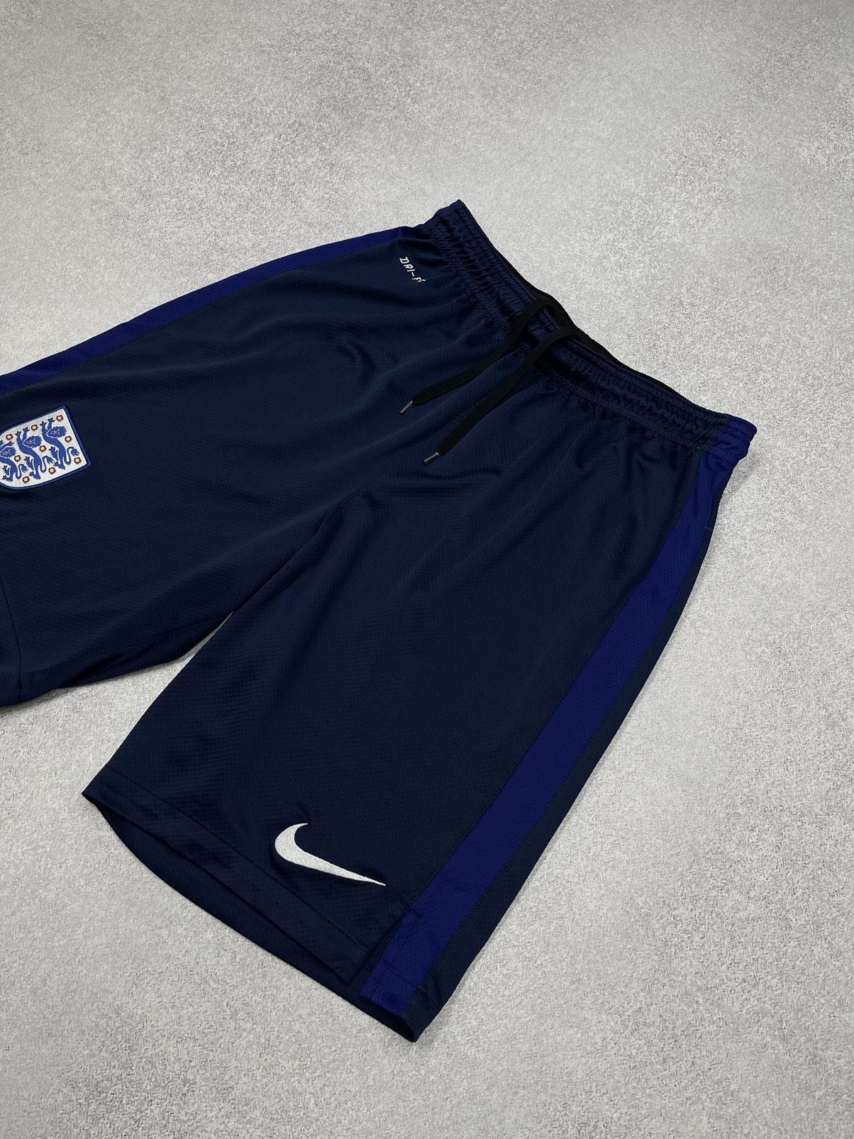 Nike × Vintage Vintage Nike England Soccer Shorts Navy Football Club Jersey Size US 30 / EU 46 - 3 Thumbnail