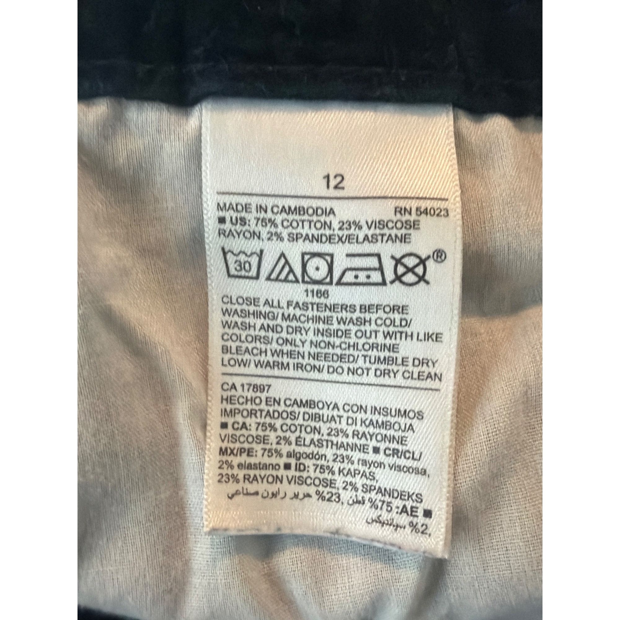 Old Navy Old Navy Rockstar Super Skinny High Rise Velvet Jeans Navy B Size 34" / US 12 / IT 48 - 5 Thumbnail