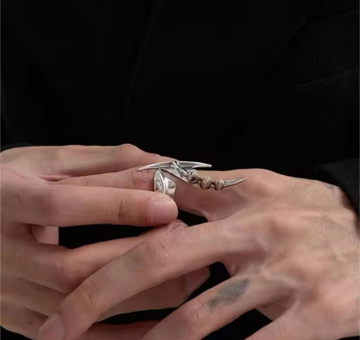 Other r Ring Unisex Hip-hop Exaggerated Opening Rings Size ONE SIZE - 5 Thumbnail