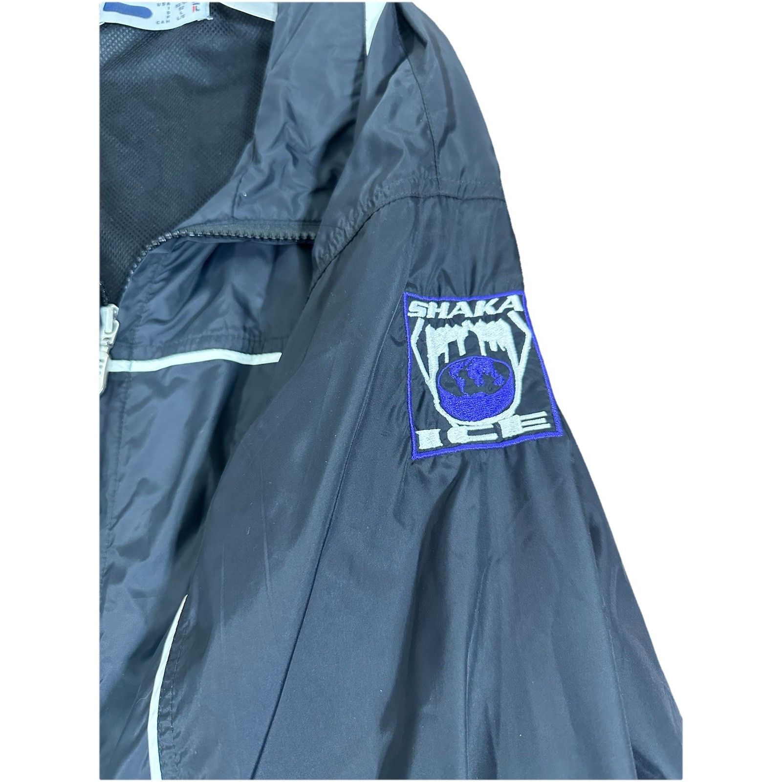 Fila Vintage Fila Shaka Franklin Foundation Windbreaker Jacket Co Size US L / EU 52-54 / 3 - 4 Thumbnail