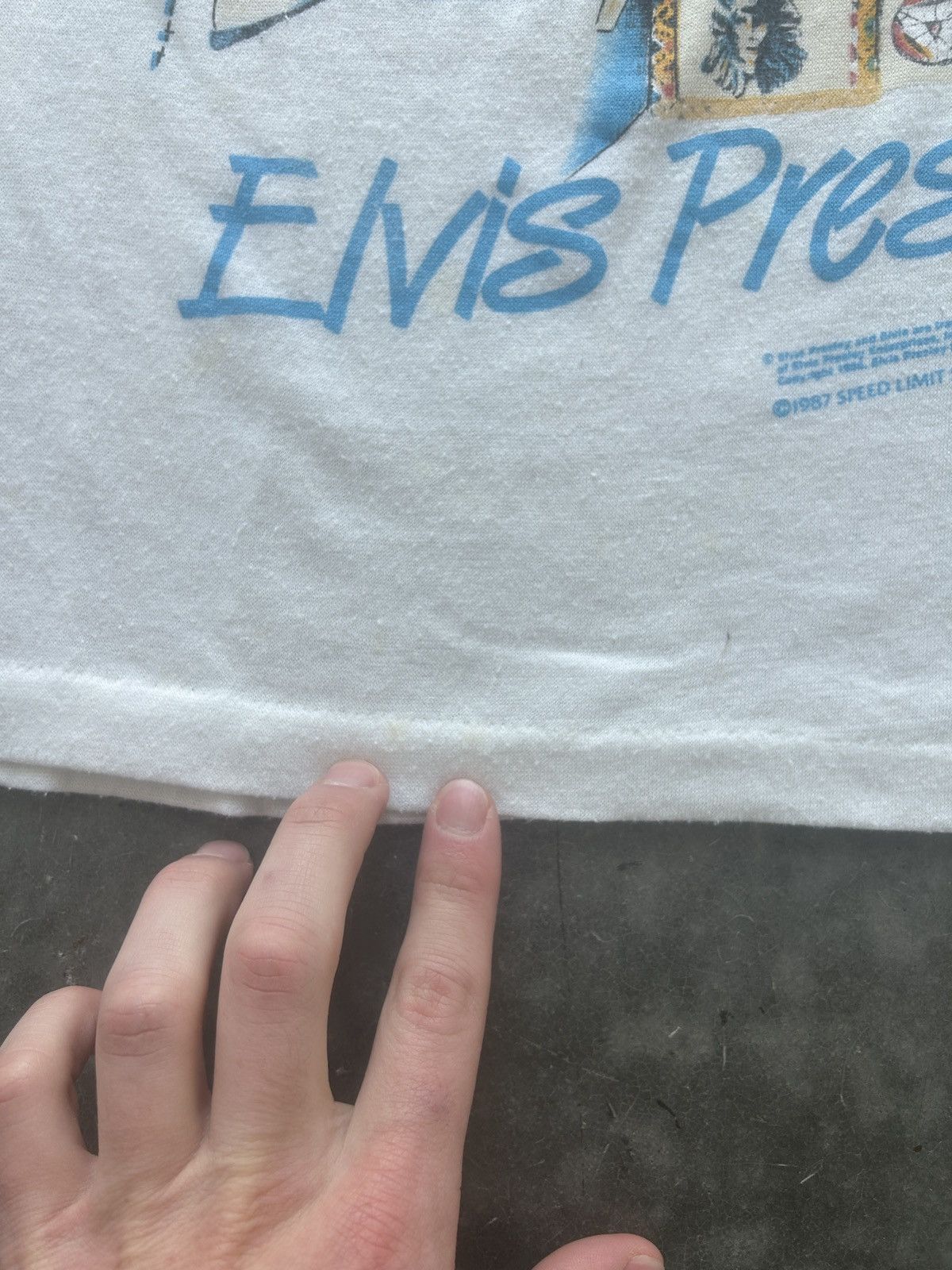 Vintage Vintage 1987 Elvis Graphic Tee Single Stitch Paper Thin Size US S / EU 44-46 / 1 - 6 Thumbnail