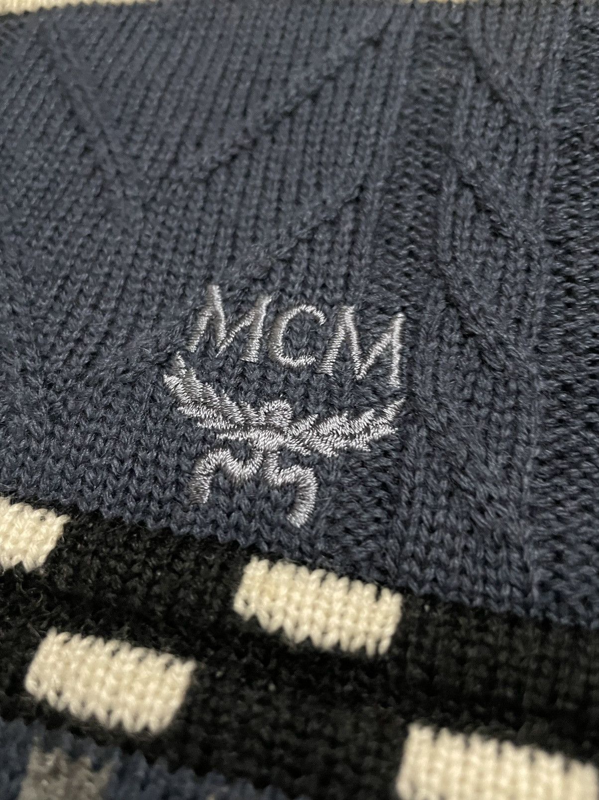 MCM MCM Crewneck Designer Sweatshirt Size US L / EU 52-54 / 3 - 4 Thumbnail