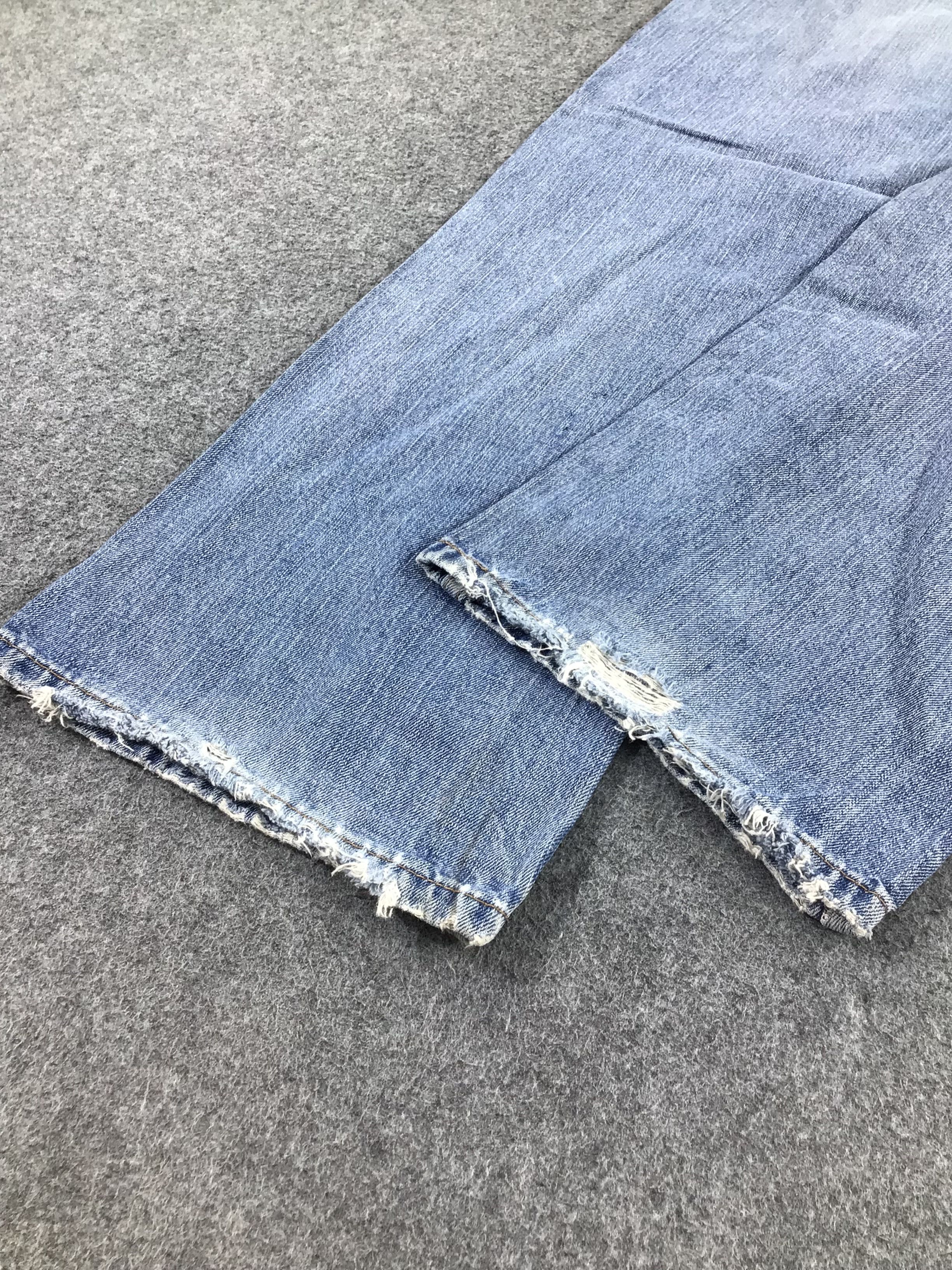 Levi's Vintage Levis Jeans Lot 559 Faded Blue Denim -J820 Size US 36 / EU 52 - 6 Thumbnail