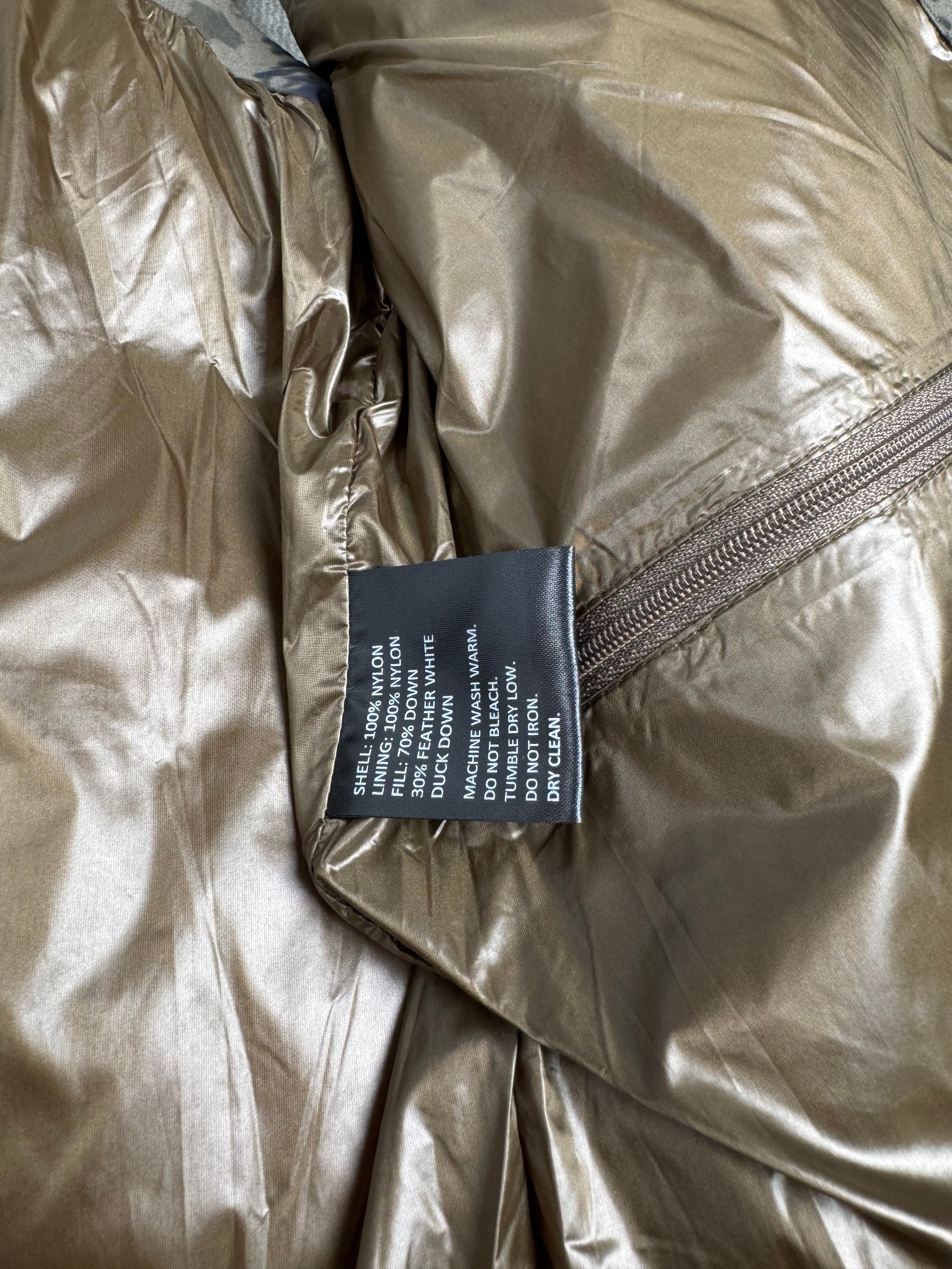 Represent Clo. Never Worn* Represent Puffer Gilet Camo-MILITARY STREETWEAR Size US M / EU 48-50 / 2 - 11 Thumbnail
