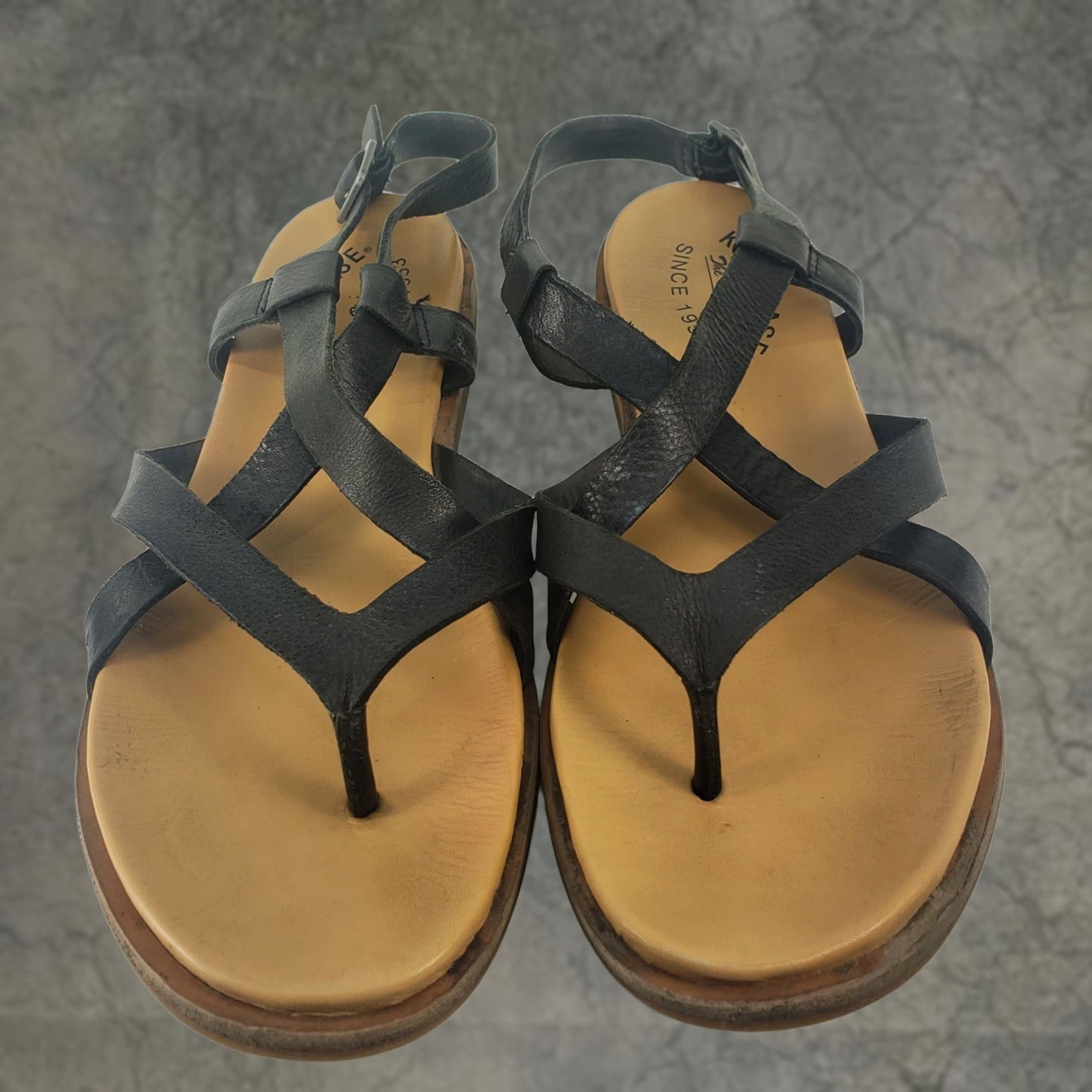 Vintage Kork-Ease Sandal Womens Size 9 Black Leather Strappy Cushioned Bed Thong Flat Buckle Shoes Size US 9 / IT 39 - 1 Thumbnail
