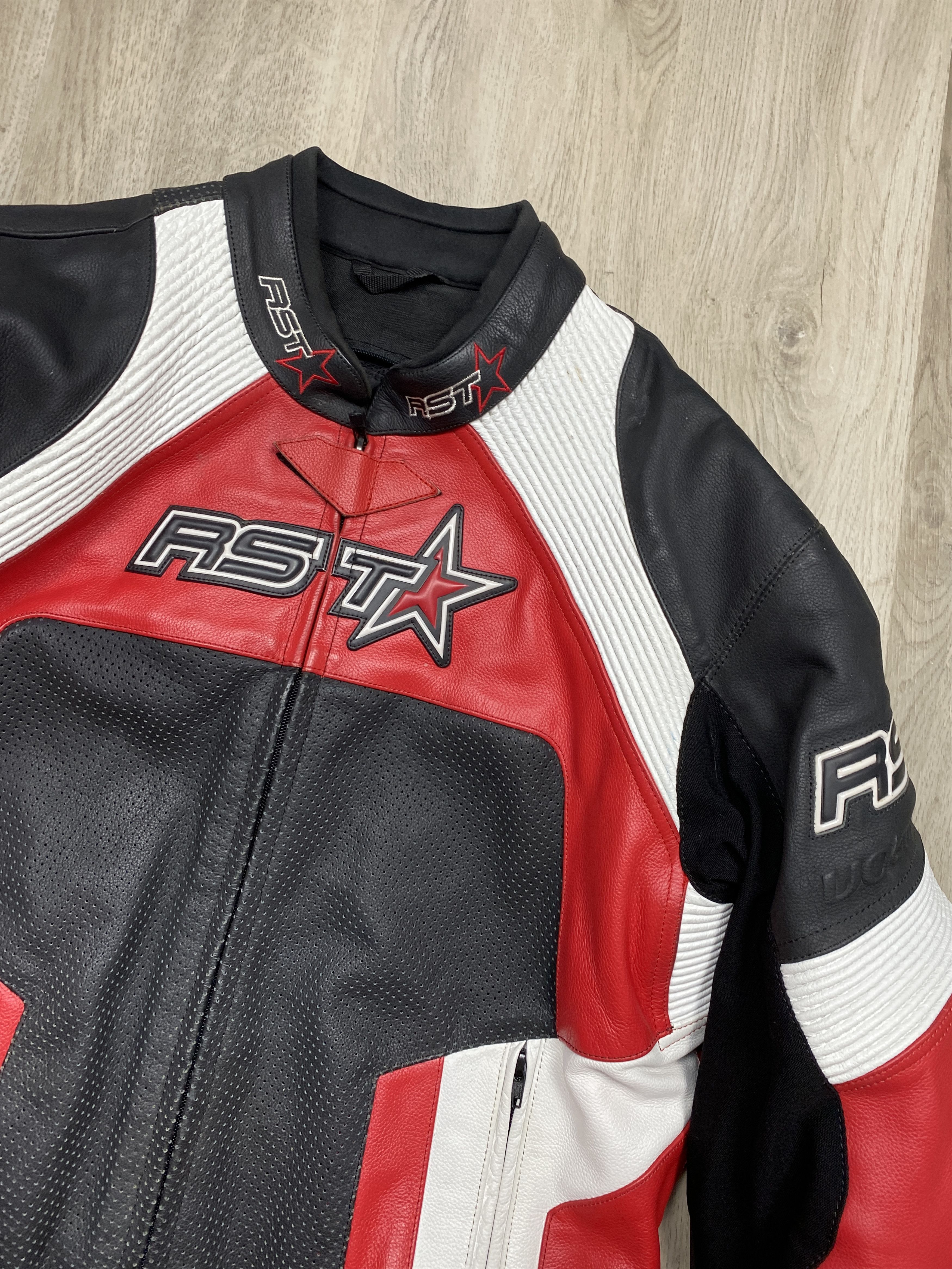 Genuine Leather RST Moto Leather Jacket + Pants Racing Suit Overall Size US M / EU 48-50 / 2 - 8 Thumbnail