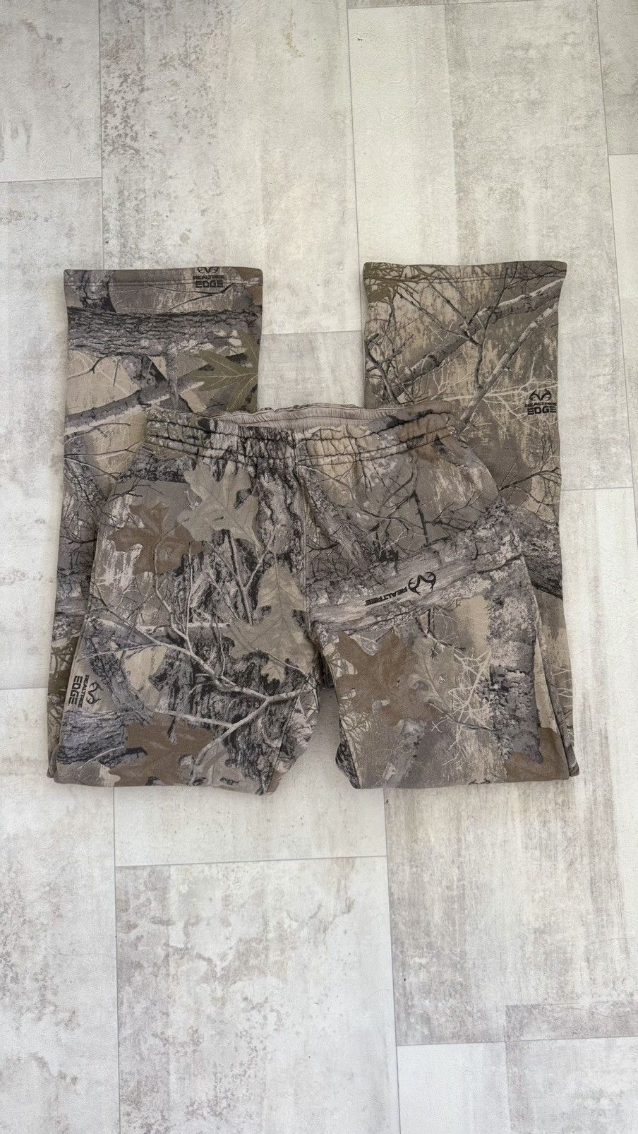 AKIMBO リアルツリー　Sサイズ Akimbo Realtree | Grailed