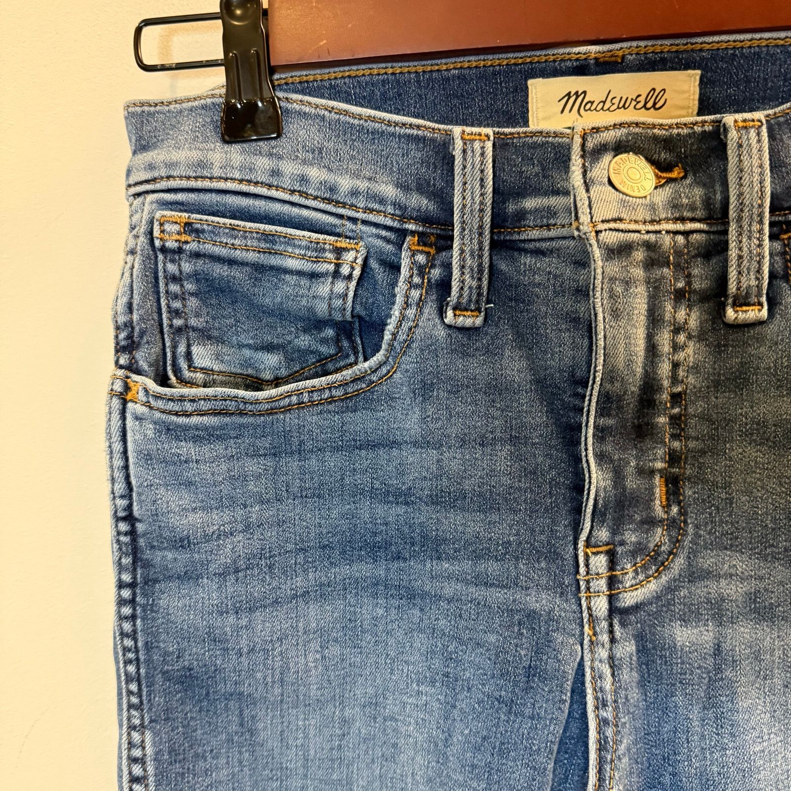 Madewell Madewell Women’s Roadtripper Stovepipe Jeans Size 26P Size 26" / US 2 / IT 38 - 3 Thumbnail