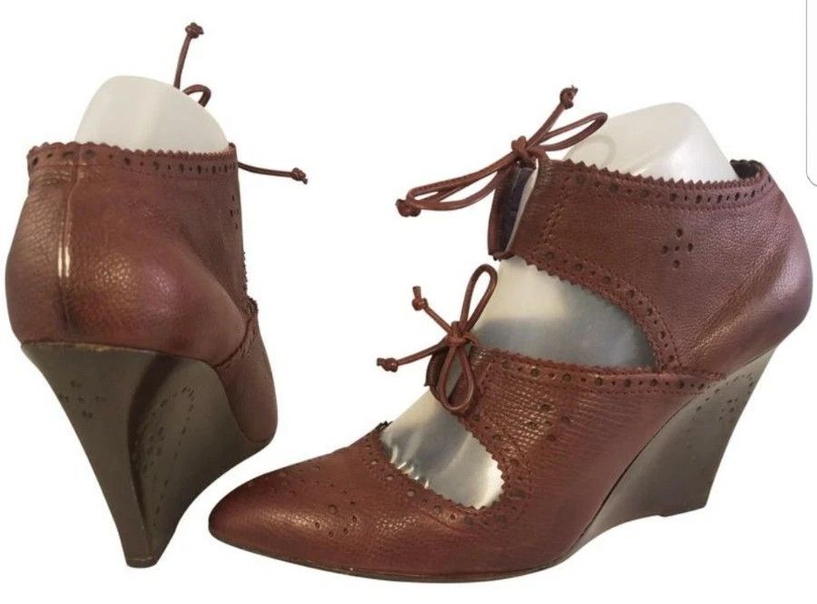 Givenchy LACES WEDGES Size US 8 / IT 38 - 2 Thumbnail