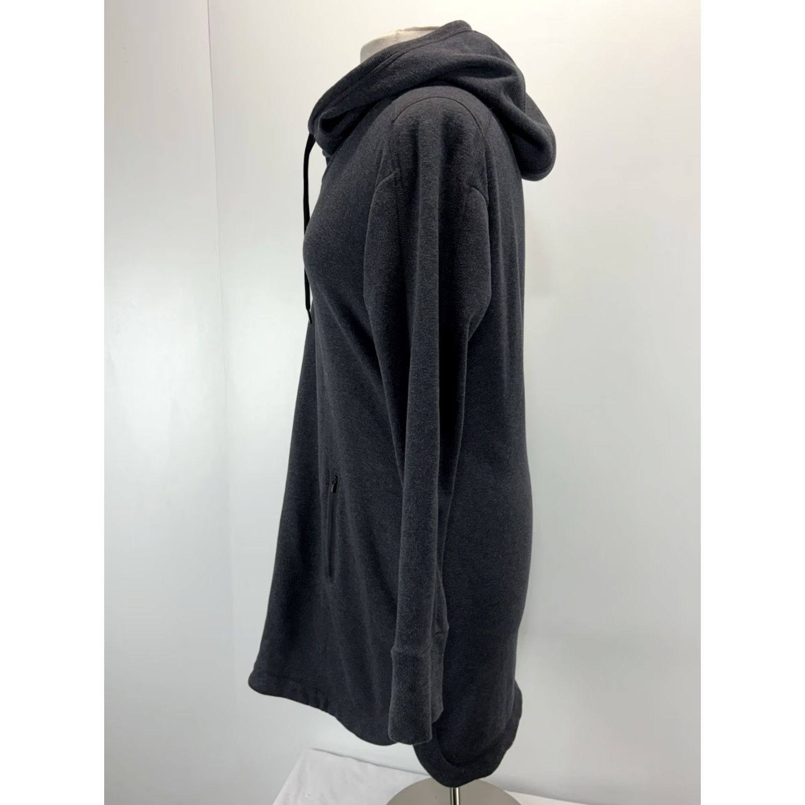Athleta Athleta Hoodie Sweatshirt Dress Women’s L Grey Fleece Lined Pockets Pullover Size L / US 10 / IT 46 - 2 Thumbnail