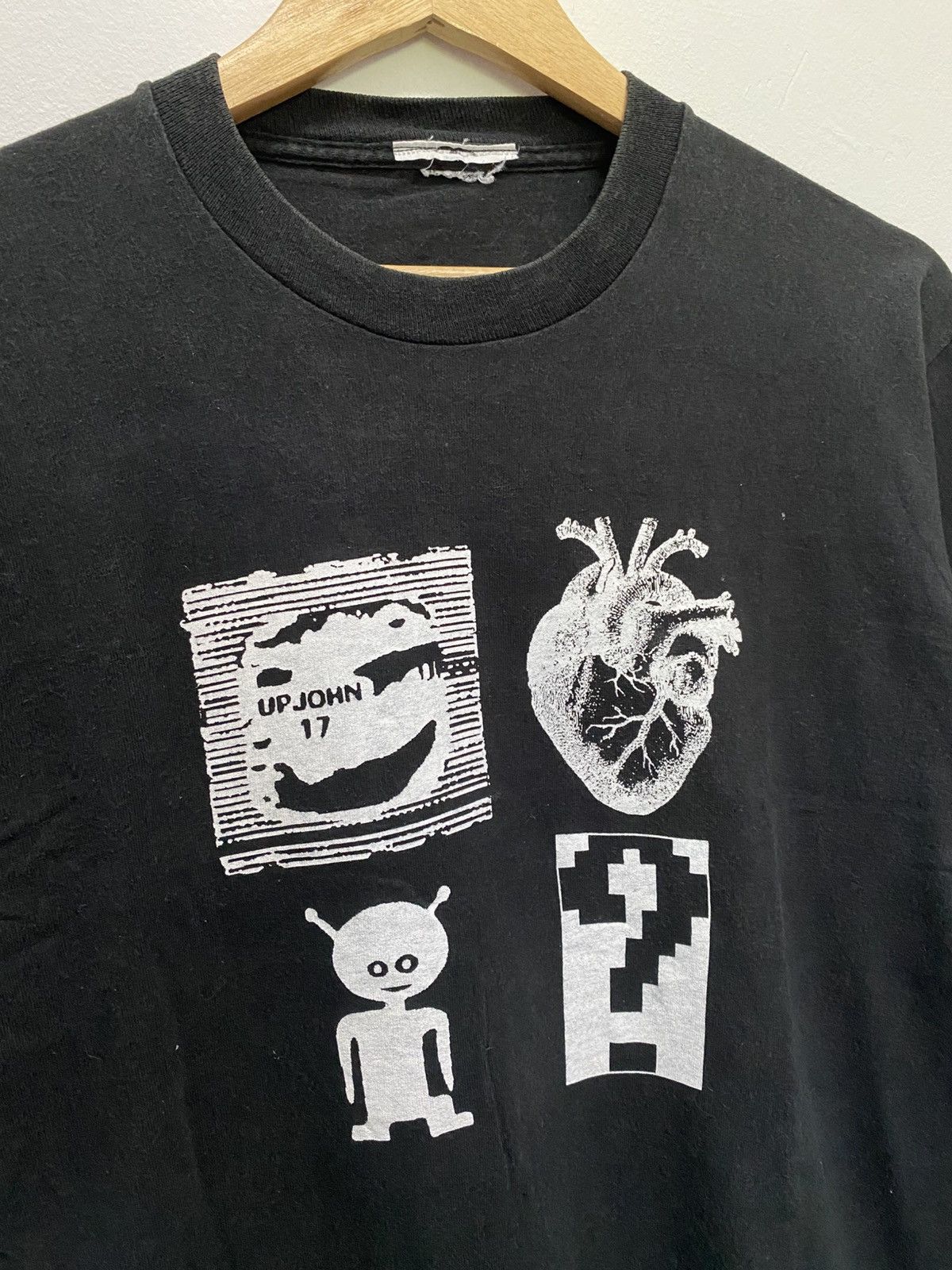 Band Tees Vintage 1993 FFM Anatomy Japanese Brand Size US L / EU 52-54 / 3 - 3 Thumbnail