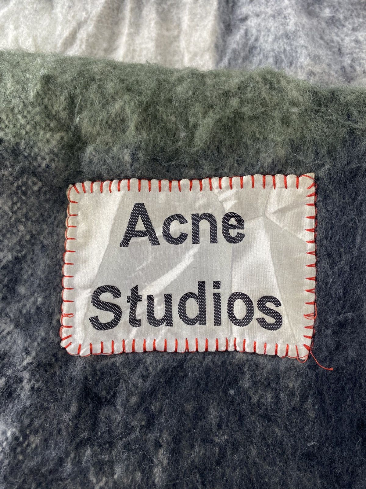 Acne Studios Acne Studio Cashmere Mohair Checked Scarf Italian Made Size ONE SIZE - 4 Thumbnail