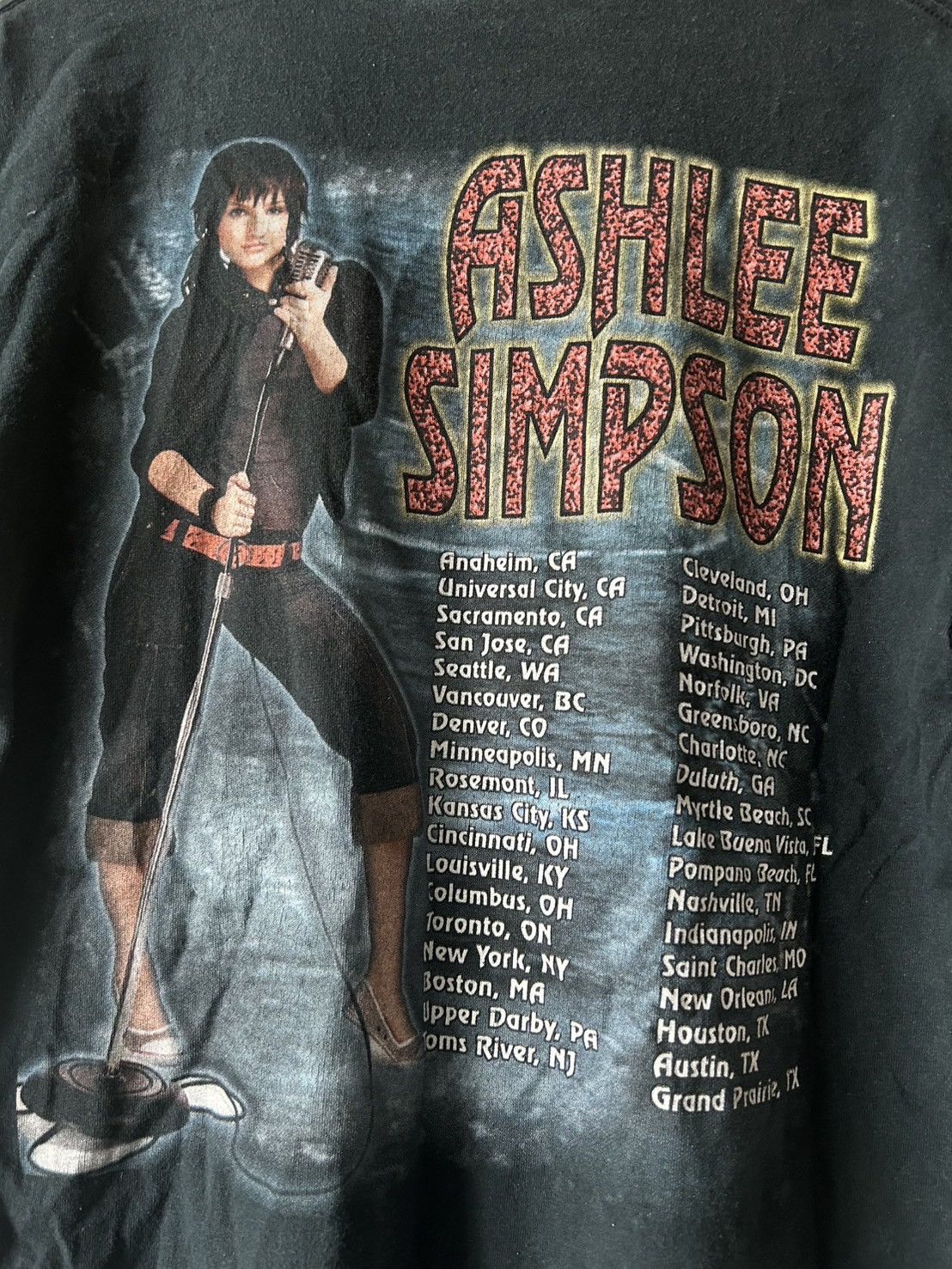 Vintage Ashlee Simpson Vintage T Shirt 00’ Size US L / EU 52-54 / 3 - 5 Thumbnail