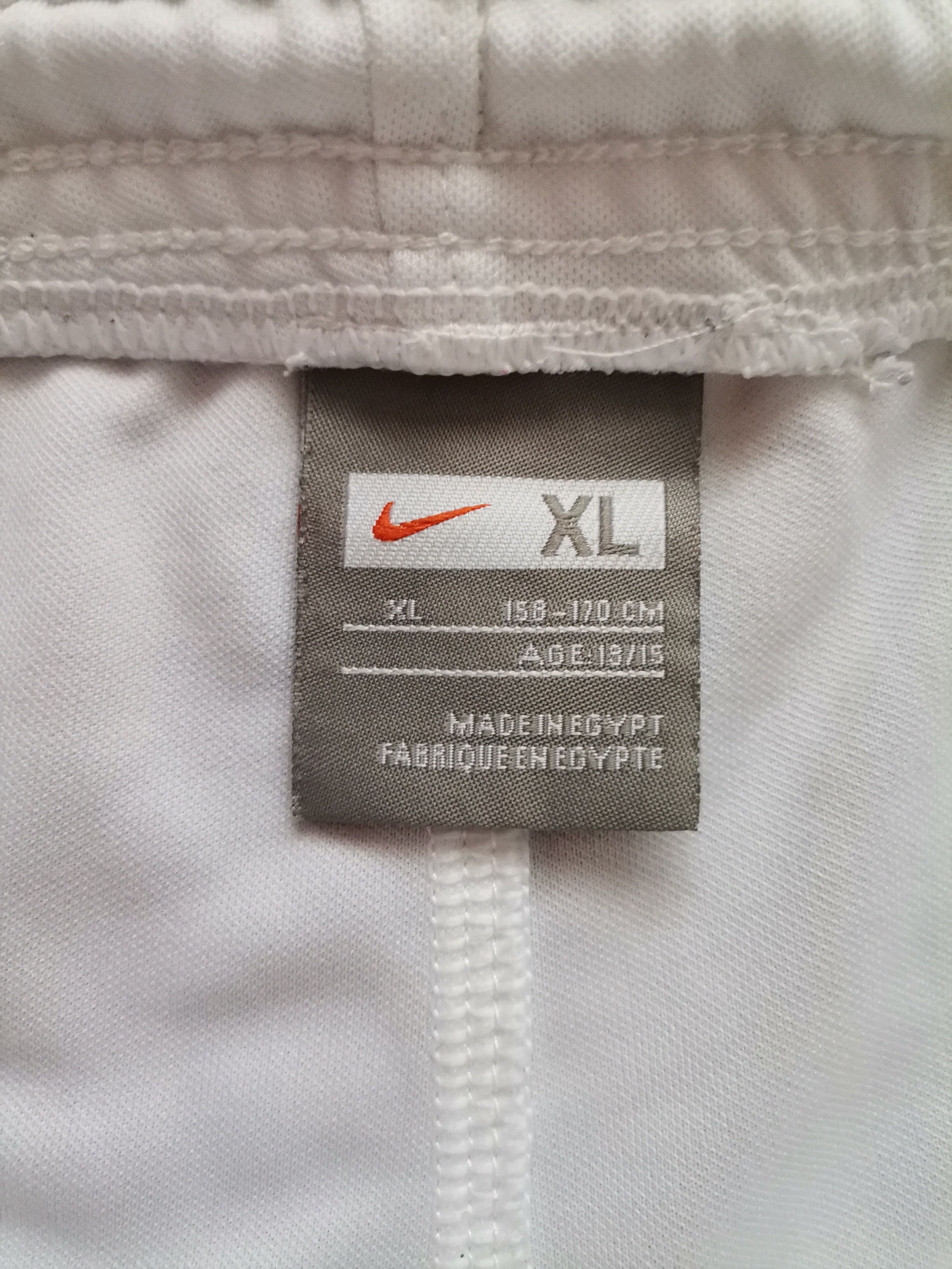 Nike Nike Shorts Size US 30 / EU 46 - 3 Thumbnail