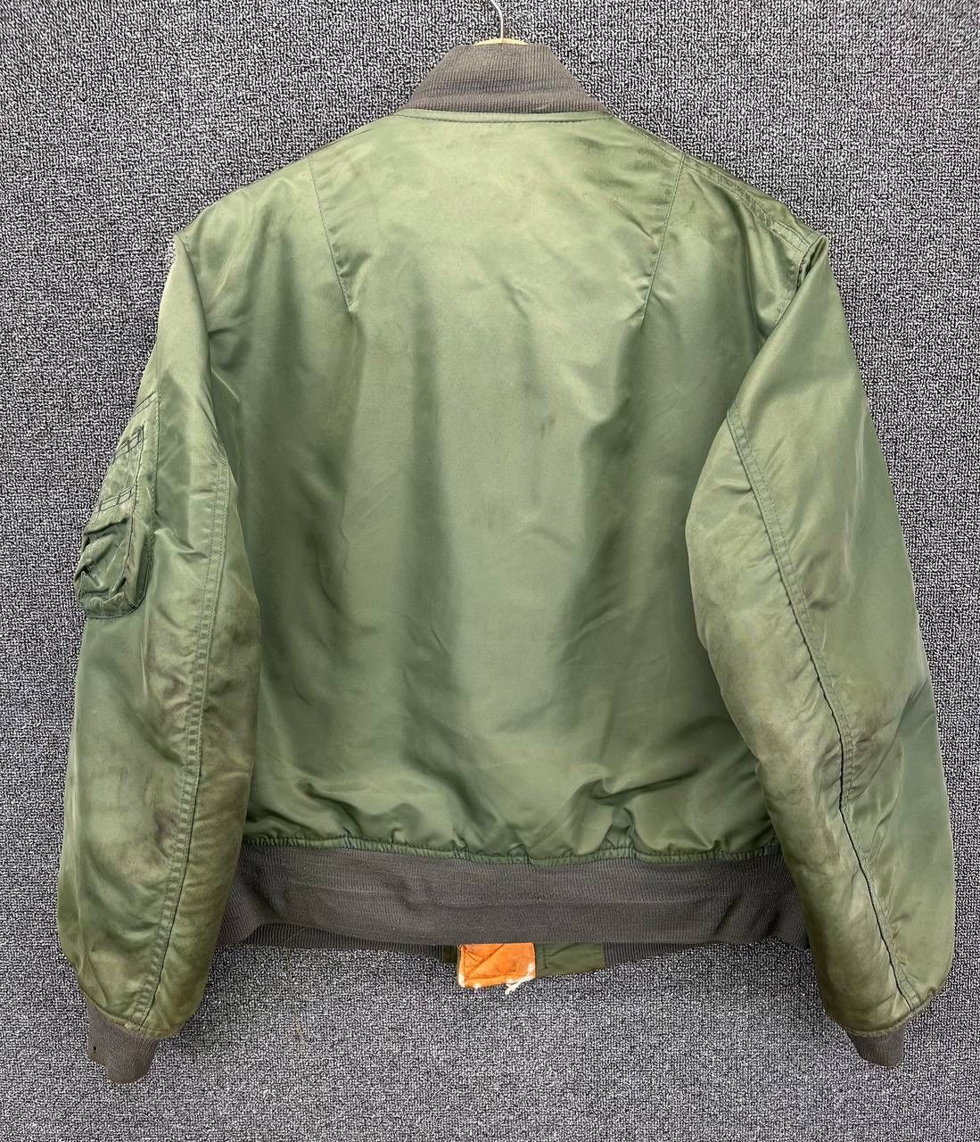 Avirex Vintage Avirex Trashed Rare Bomber Jacket Size US M / EU 48-50 / 2 - 6 Thumbnail