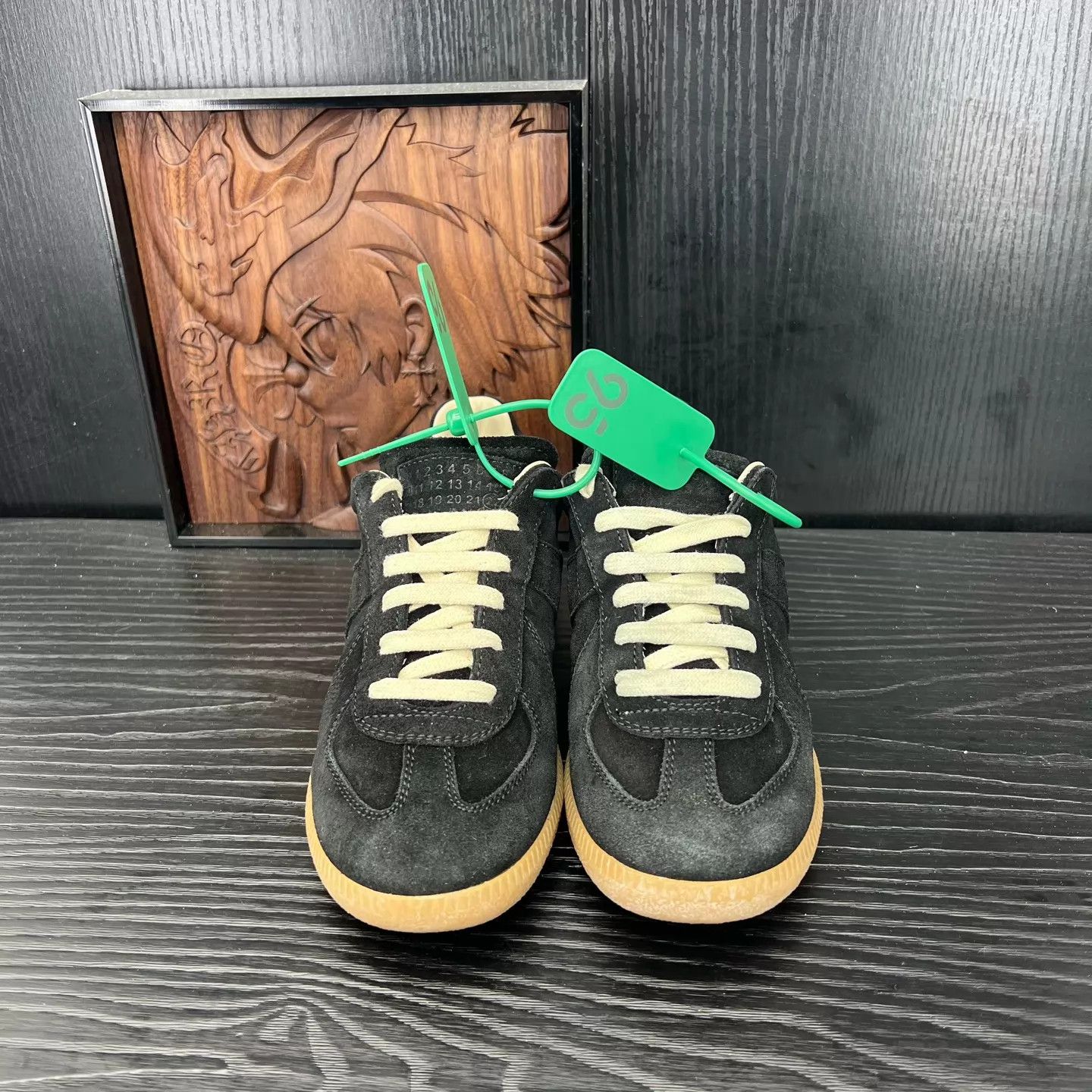 Maison Margiela Maison Margiela Replica Sneaker Black Suede 35.5 Near New with Box Size US 5 / IT 35 - 5 Thumbnail