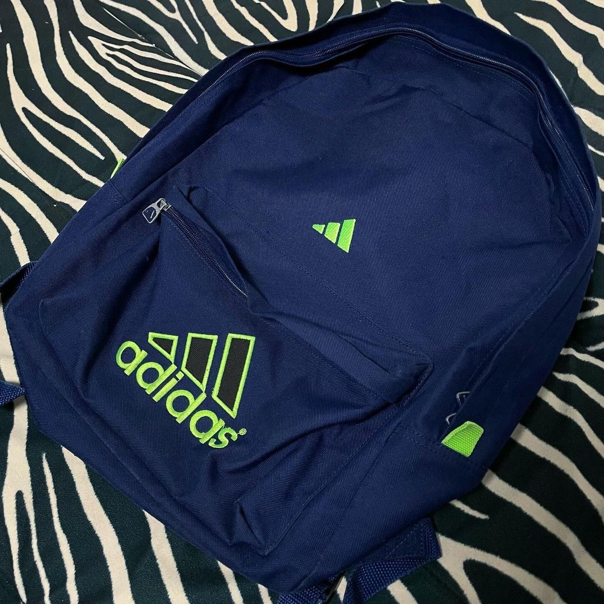 Adidas × Vintage 💥Offers💥Adidas Vintage Y2K Backpack Big Logo Rare Hype Size ONE SIZE - 3 Thumbnail