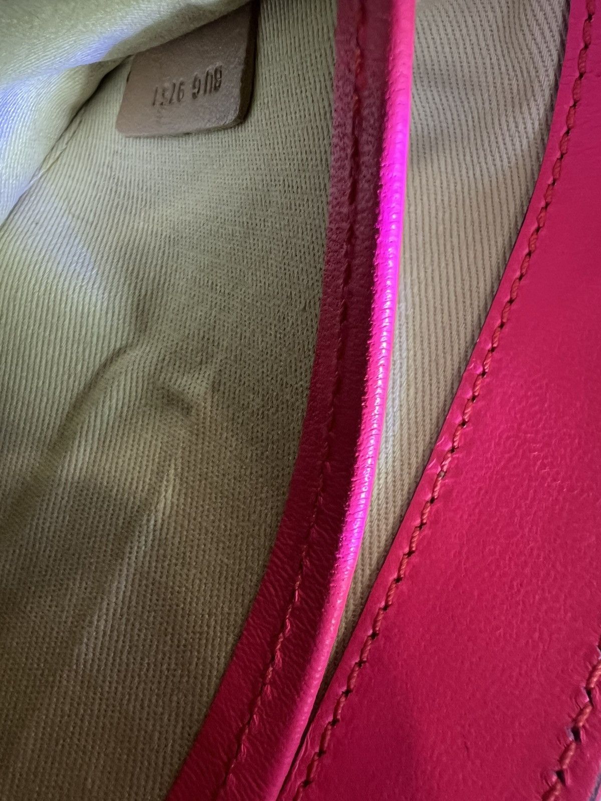 Valentino Valentino Rockstud Flap Chain Hot Pink Leather Crossbody Size ONE SIZE - 14 Thumbnail