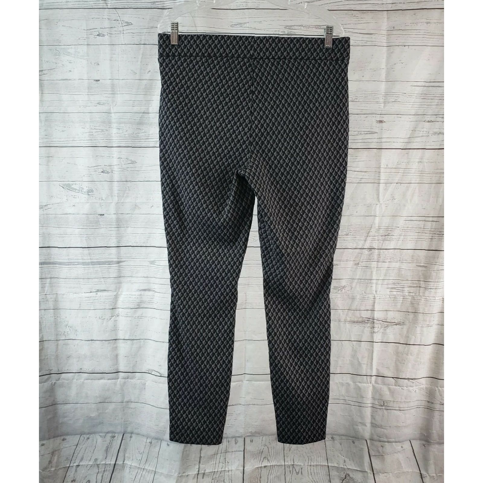 NYDJ VINTAGE? No, NYDJ Women's Basic Legging in Printed Jersey Sz 10 Blue Gray Pull On Mid Rise Geometric Leggings Womens 10 Blue Gray NYDJ Size L / US 10 / IT 46 - 3 Thumbnail