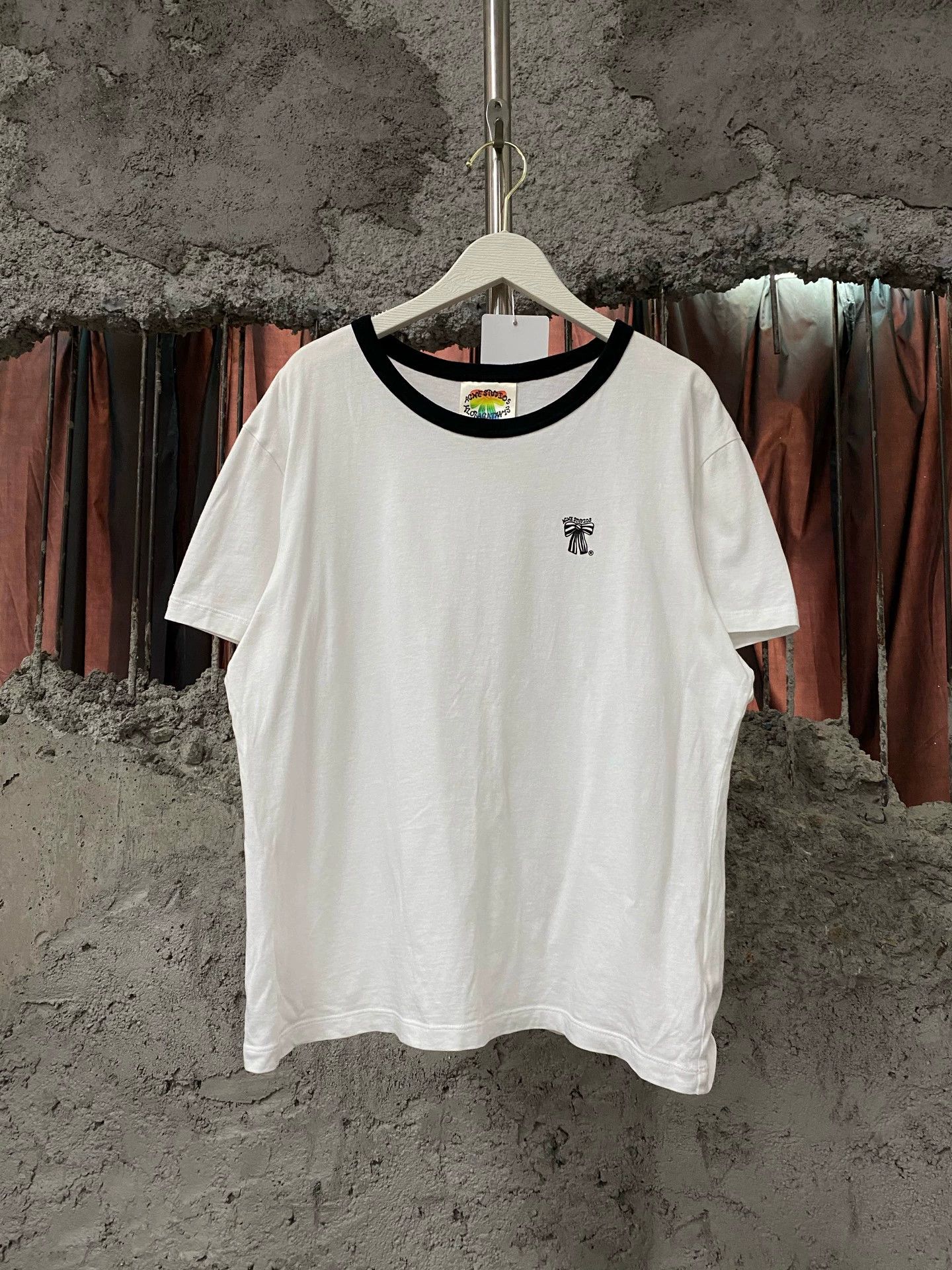 Acne Studios Acne Studios Bow Short-Sleeve Tee M New Size M / US 6-8 / IT 42-44 - 1 Thumbnail