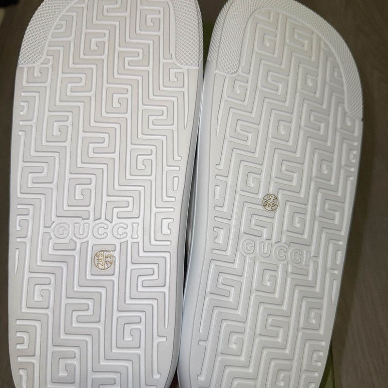 Gucci Gucci Comfortable Slip-On Slide Sandals for Men - Size US 7 / EU 40 - 4 Thumbnail