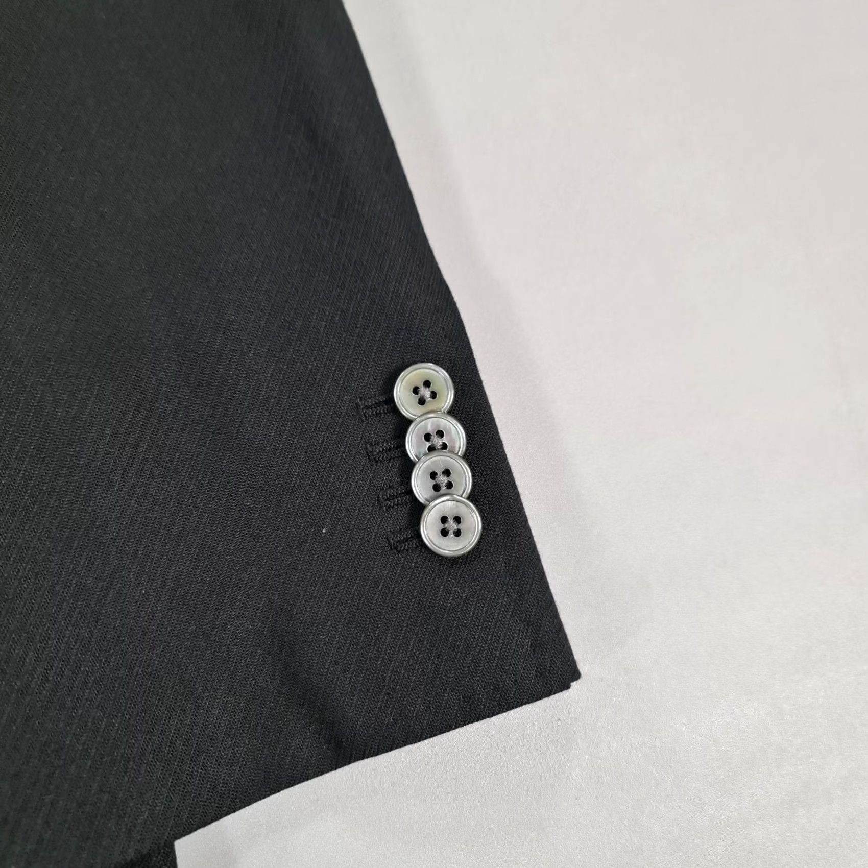 Suitsupply Suitsupply Mens Suit Jacket Black 52 R Wool Blazer Striped Diagonal Notch Lapel Slim 2-Button Single-Breasted Front Flat VINTAGE? Size 52R - 3 Thumbnail