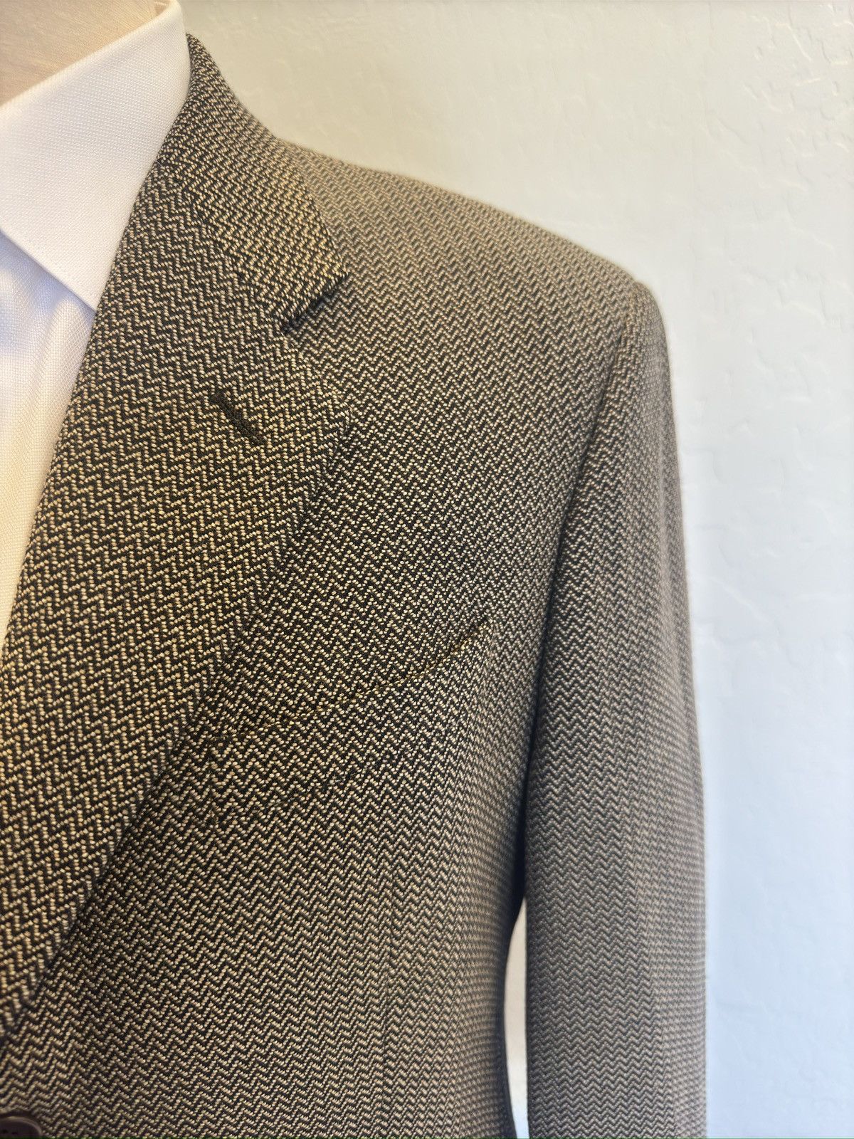Armani Collezioni ARMANI COLLEZIONI Made in Italy Wool & Cashmere Jacket Size 44R - 2 Thumbnail