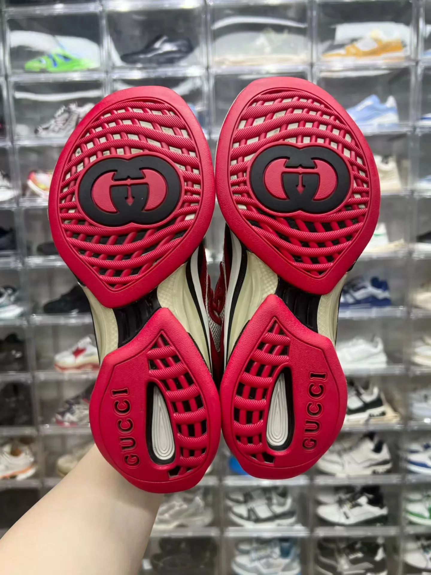 Gucci GUCCI Run Sneaker Black Red 40.5 - Worn 2-3 Times, Near Mint Size US 7.5 / EU 40-41 - 8 Thumbnail