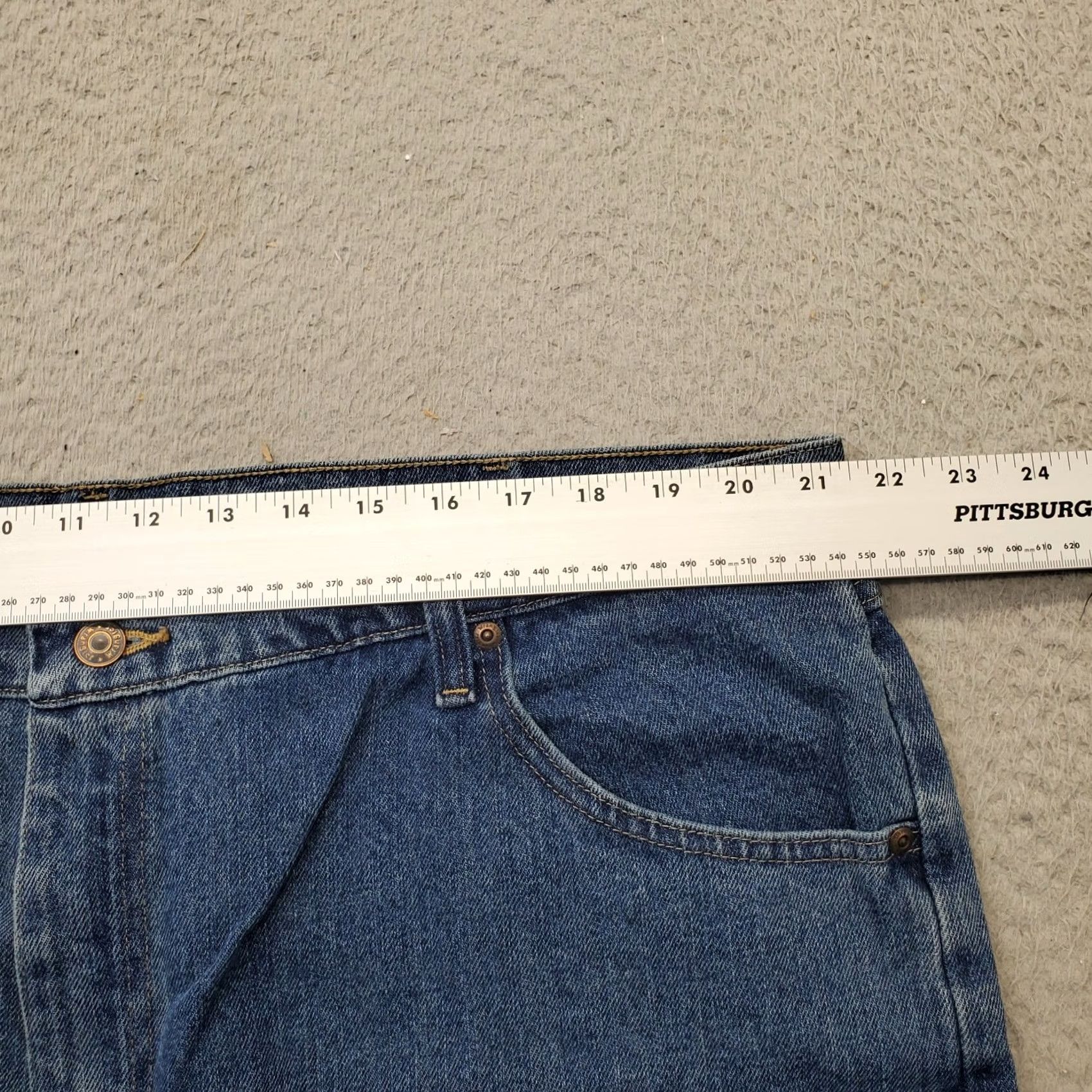Wrangler Wrangler Jeans Mens 42x30 Blue Denim 5-Pocket Relaxed Fit Wide Leg Jeans Size US 42 / EU 58 - 6 Thumbnail