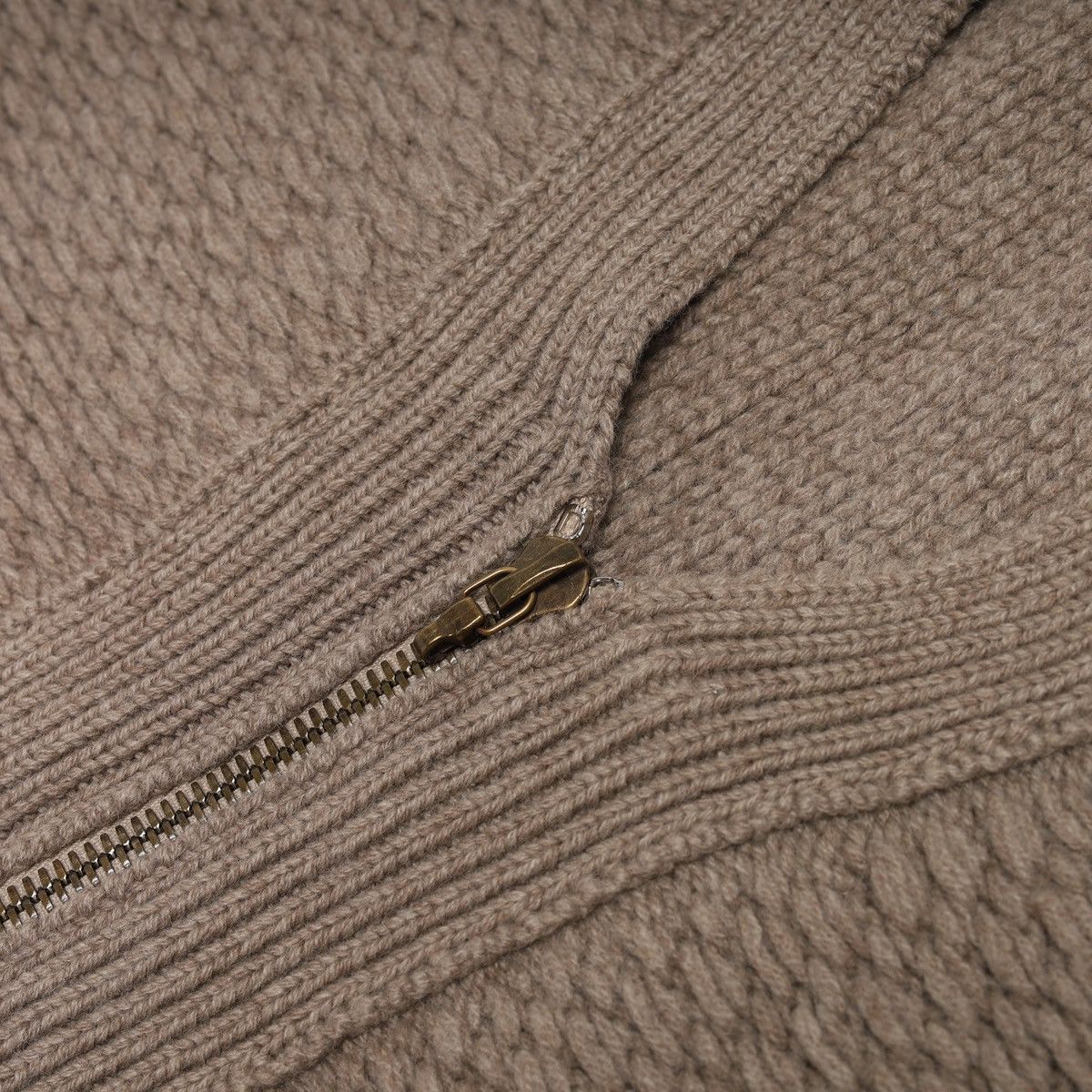 Louis Vuitton Louis Vuitton Wool Zip Tank Sweater Knit Cable Vest Size M / US 6-8 / IT 42-44 - 6 Thumbnail