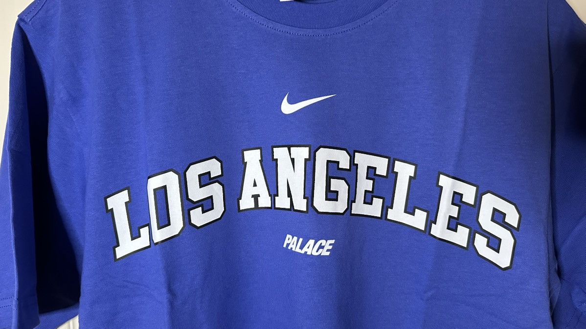 Palace Nike Shop T-Shirt LA Los Angeles P29TS287 Size US M / EU 48-50 / 2 - 3 Thumbnail