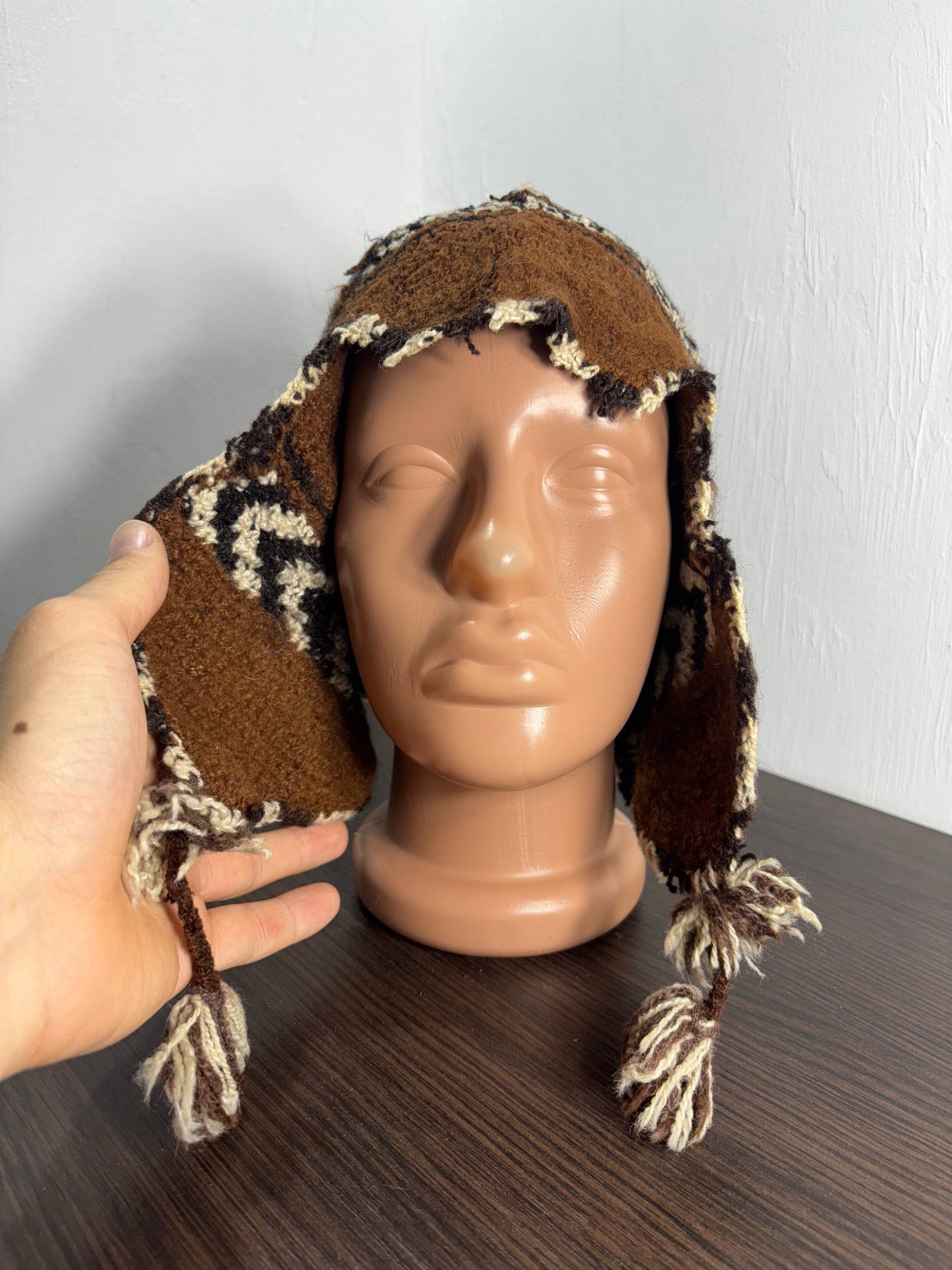 Vintage Vintage Aztek Barbarian Knit Ushanka Hat Size ONE SIZE - 3 Thumbnail