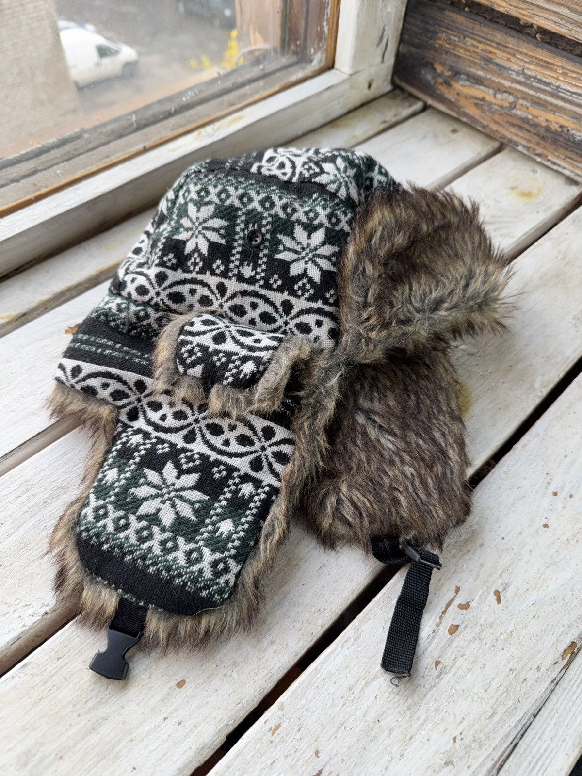 Japanese Brand Faux Fur Mohair Fuzzy Ushanka Trapper Hat Y2K Opium Rare OS Size ONE SIZE - 7 Thumbnail