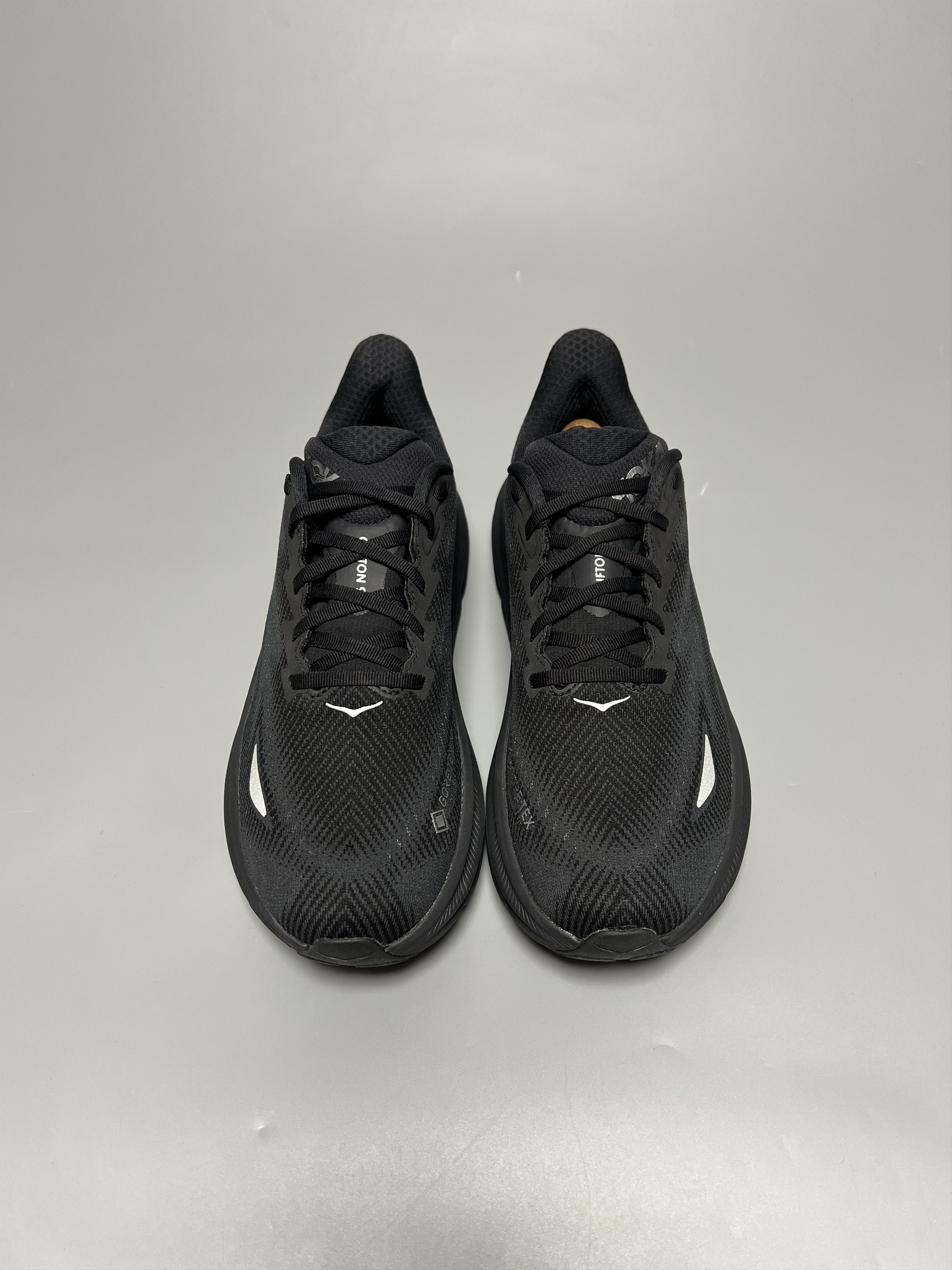 Hoka 10D Hoka One One Clifton 9 GTX Gore-Tex Running Shoes Size US 10 / EU 43 - 4 Thumbnail