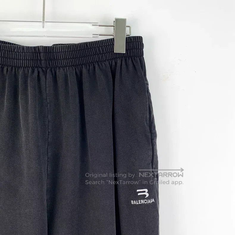 Balenciaga Balenciaga size S Black washed distressed logo embroidered Size US 27 - 3 Thumbnail